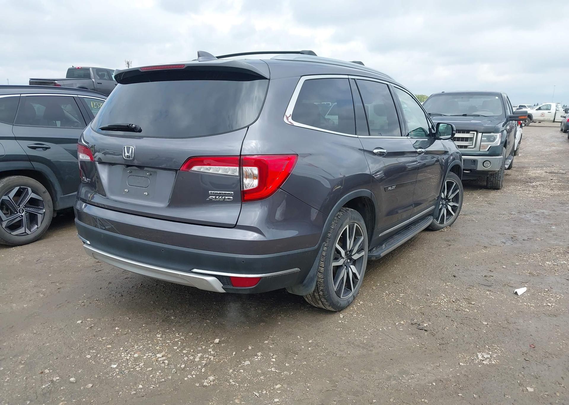 2019 HONDA PILOT TOURING
