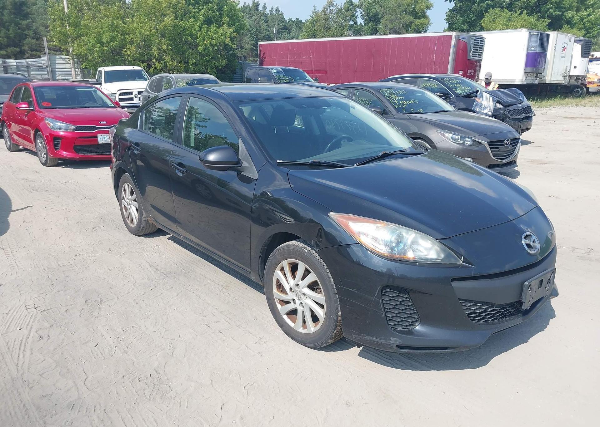 2012 MAZDA 3 I