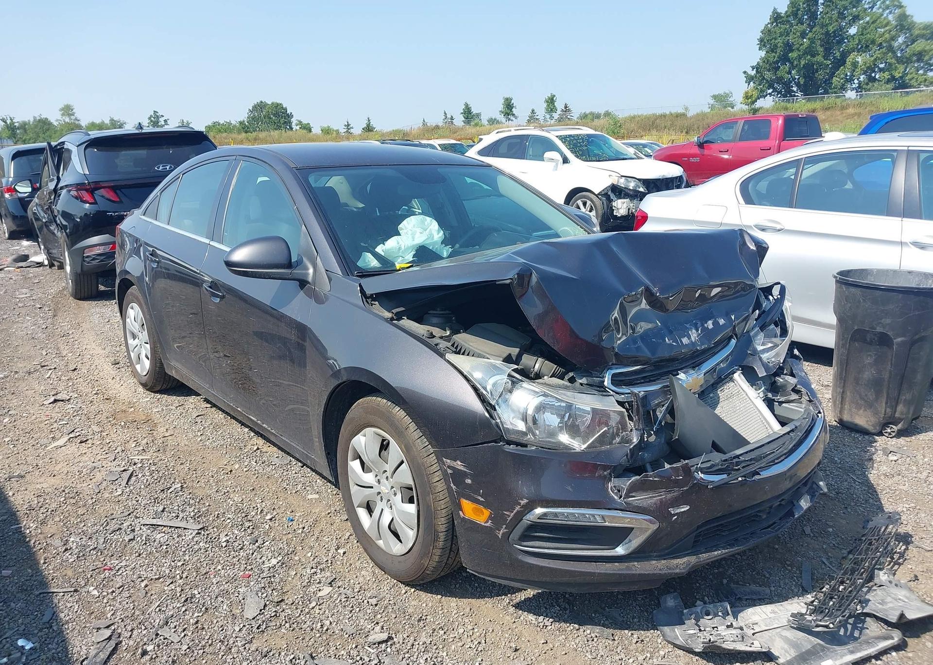 2015 CHEVROLET CRUZE 1LT
