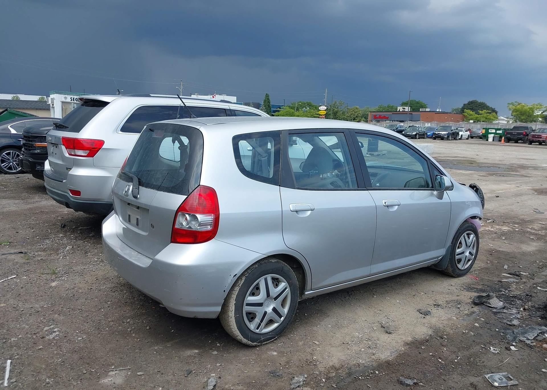 2007 HONDA FIT LX