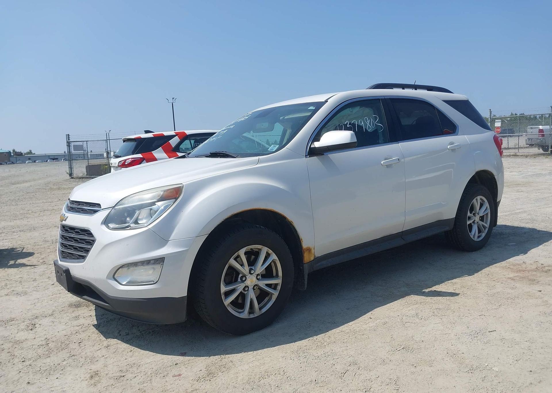 2017 CHEVROLET EQUINOX LT