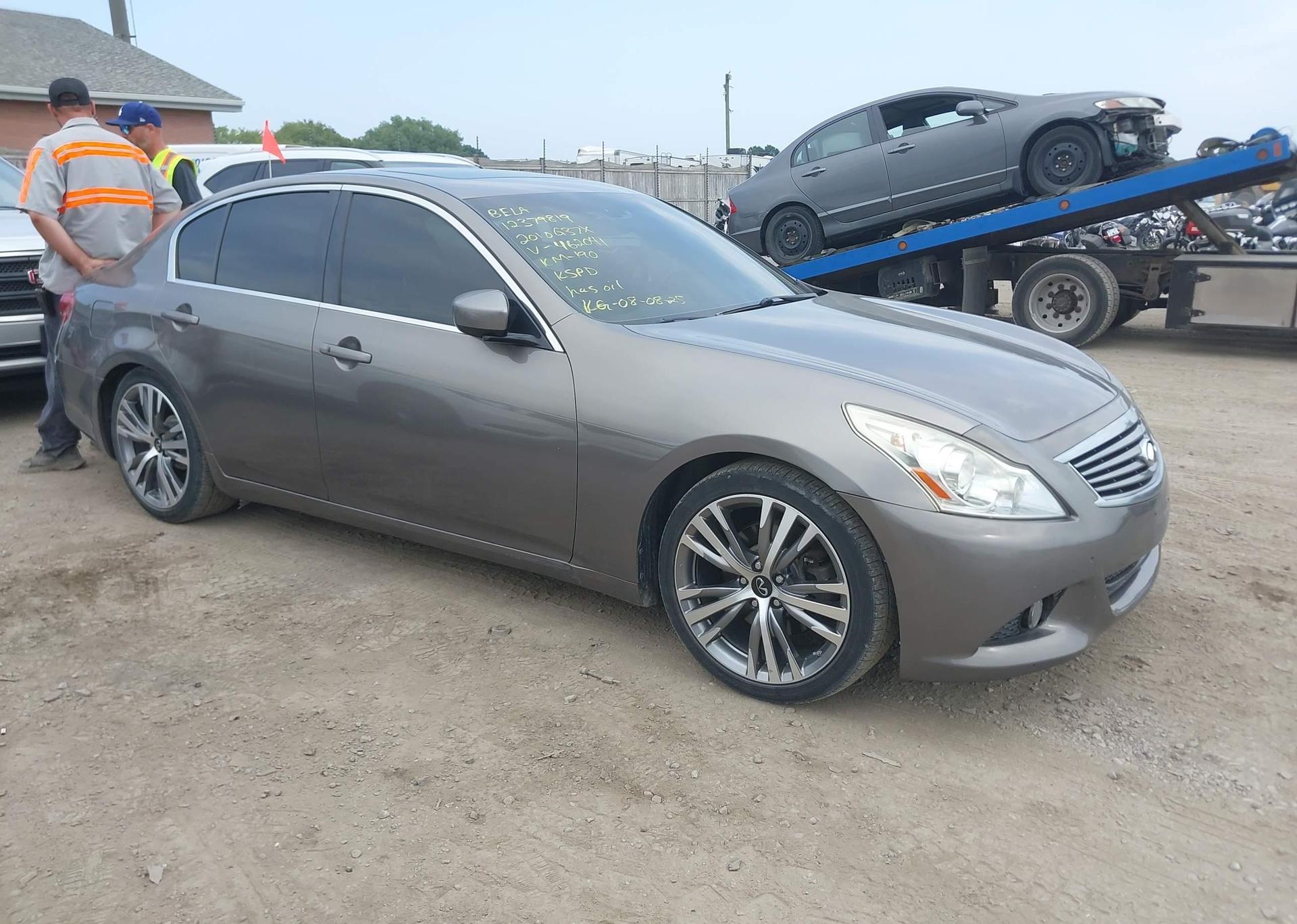 2010 INFINITI G37X