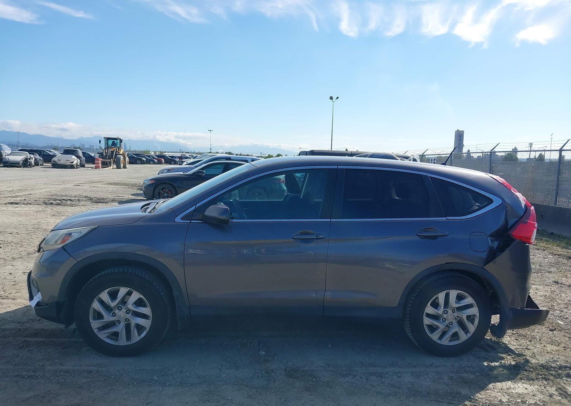 2015 HONDA CR-V SE