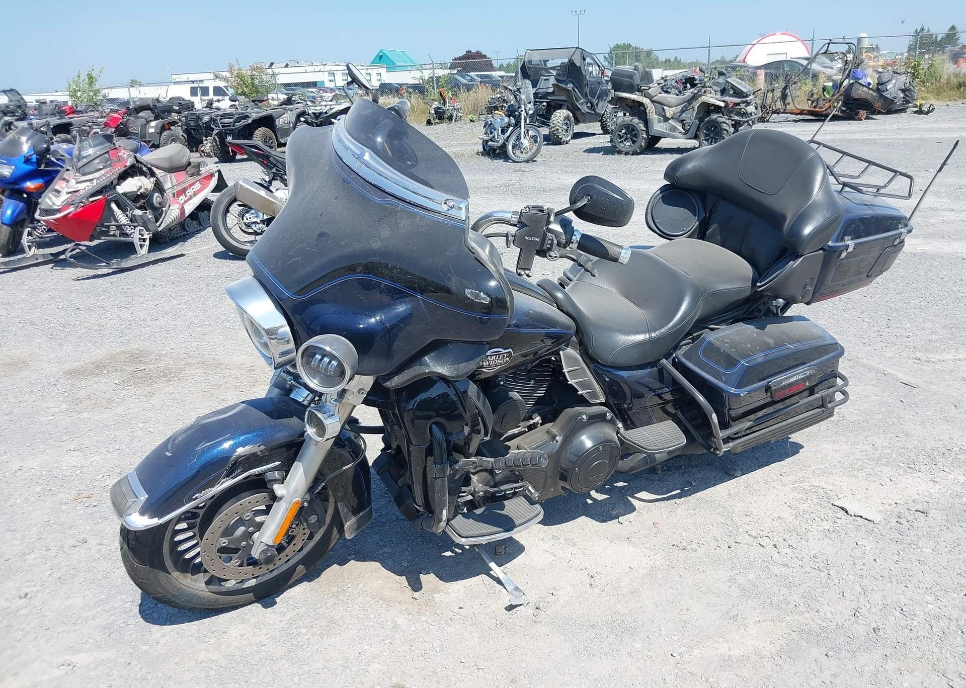 2012 HARLEY-DAVIDSON FLHTCU ULTRA CLASSIC ELECTRA GLD