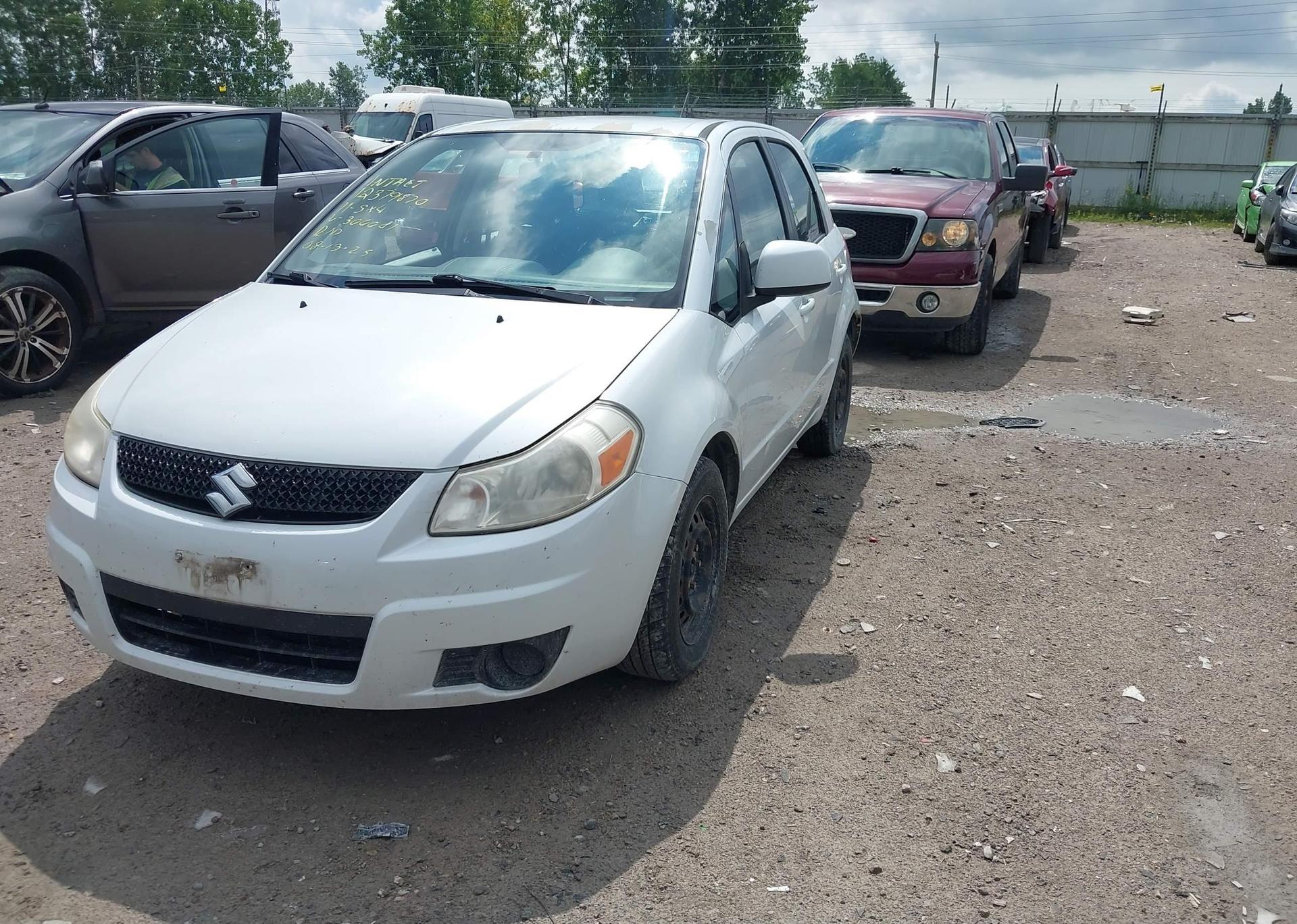 2011 SUZUKI SX4
