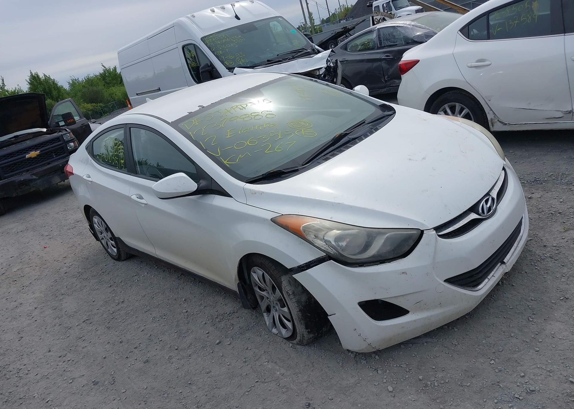 2012 HYUNDAI ELANTRA GLS