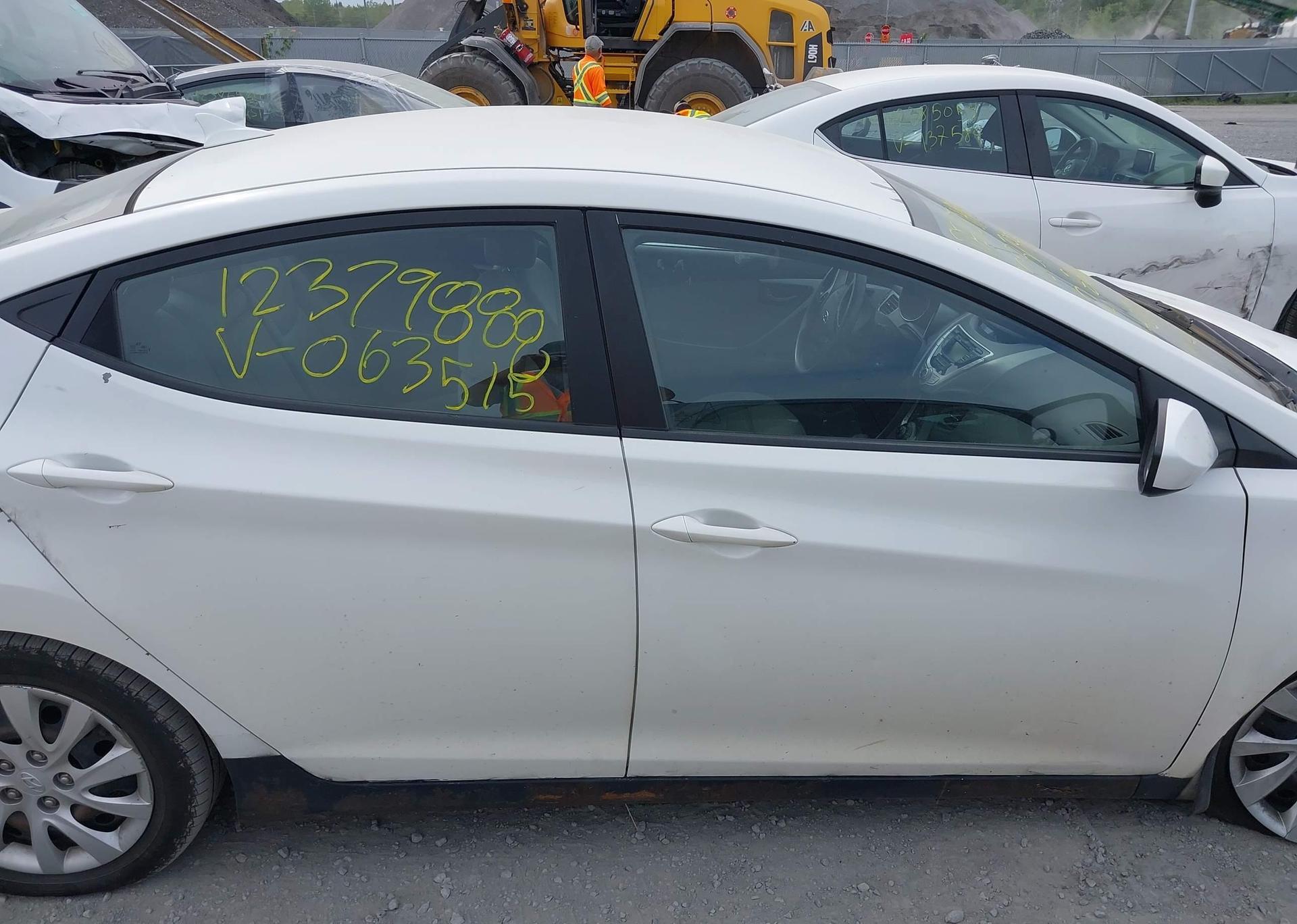 2012 HYUNDAI ELANTRA GLS