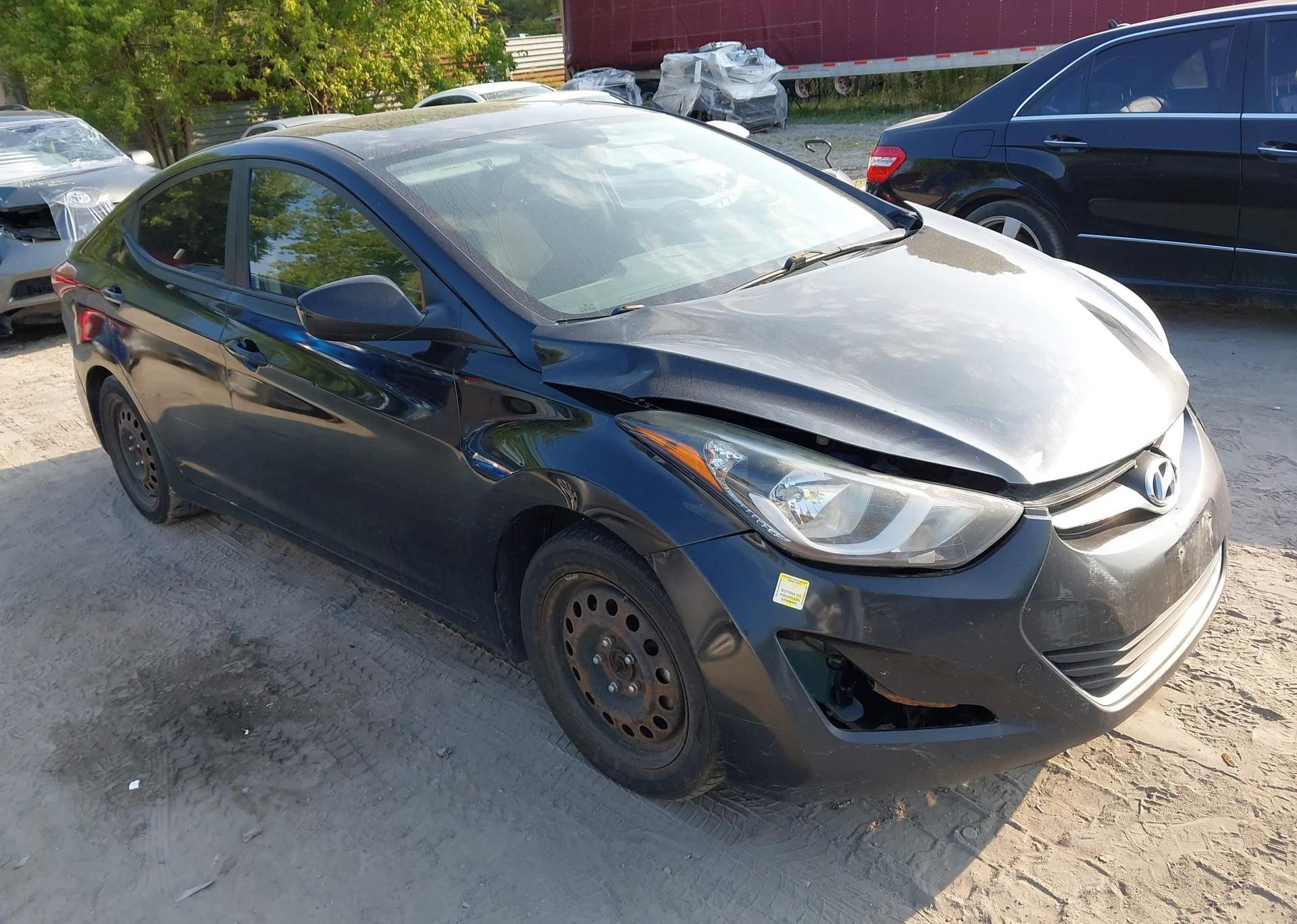 2016 HYUNDAI ELANTRA SE