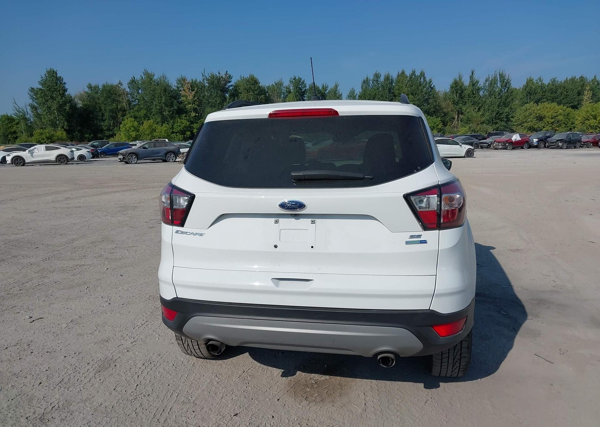 2018 FORD ESCAPE SE