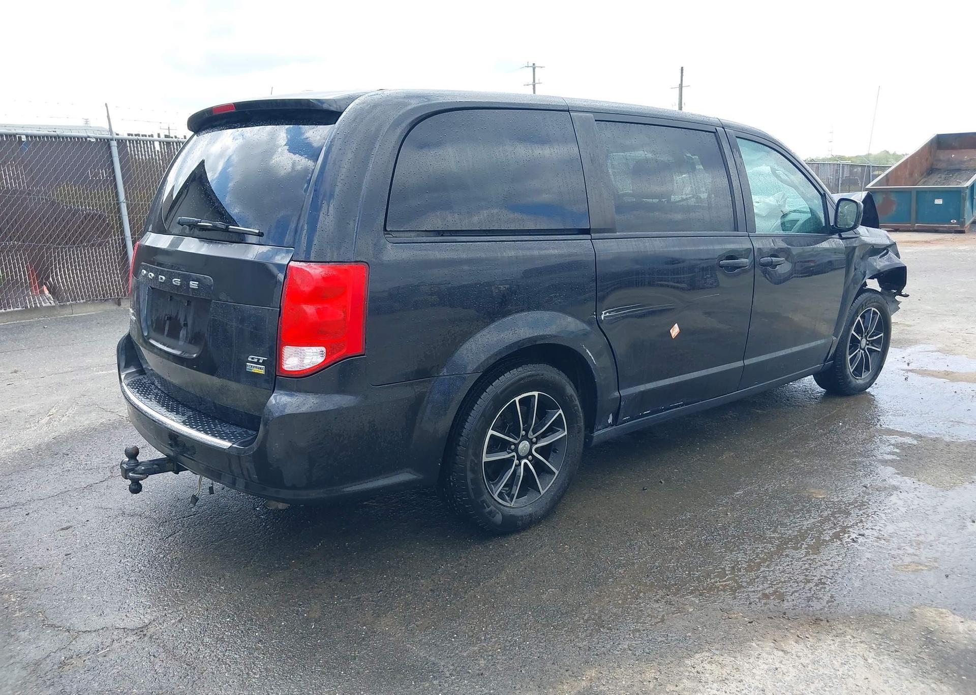 2018 DODGE GRAND CARAVAN GT