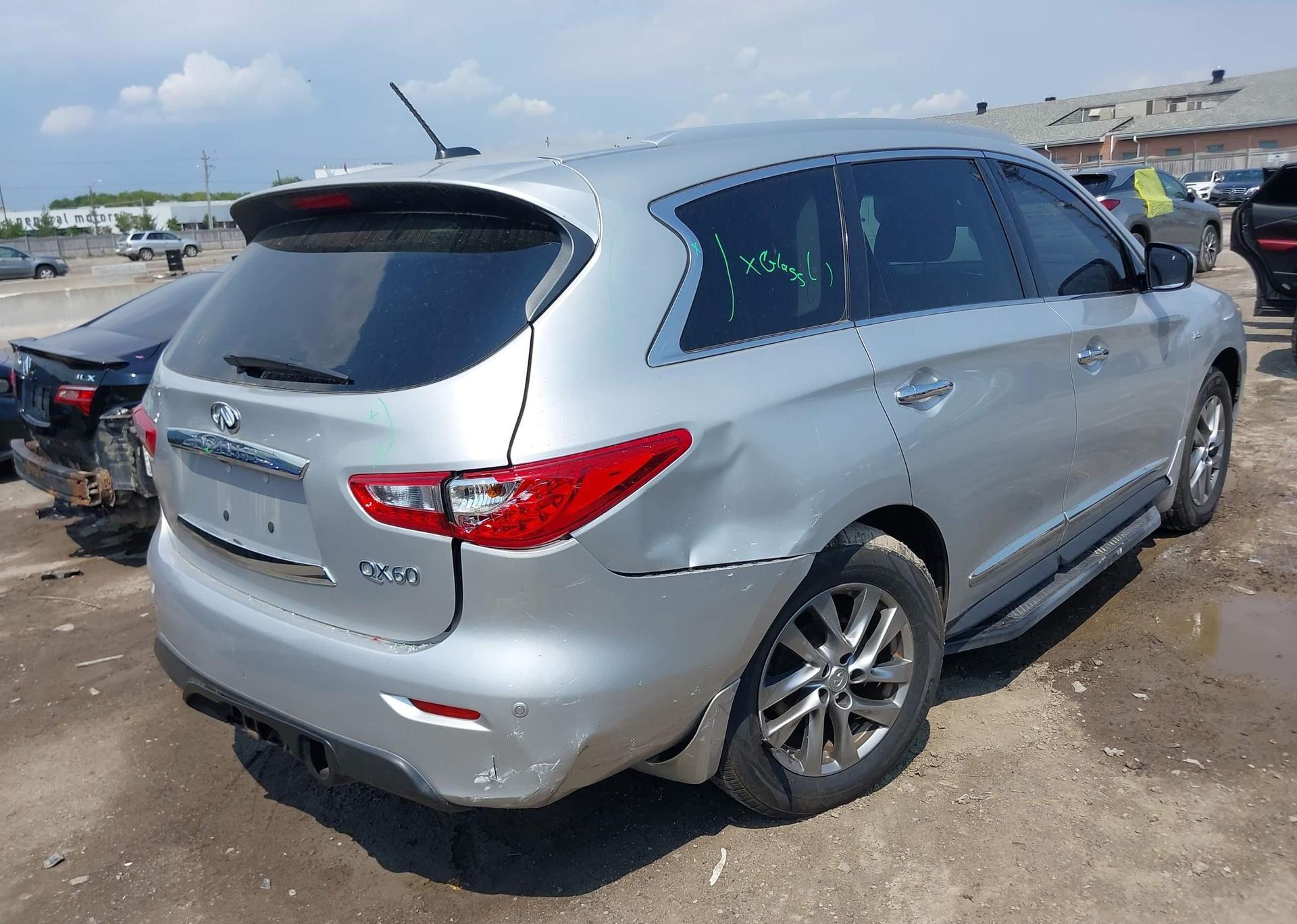 2015 INFINITI QX60