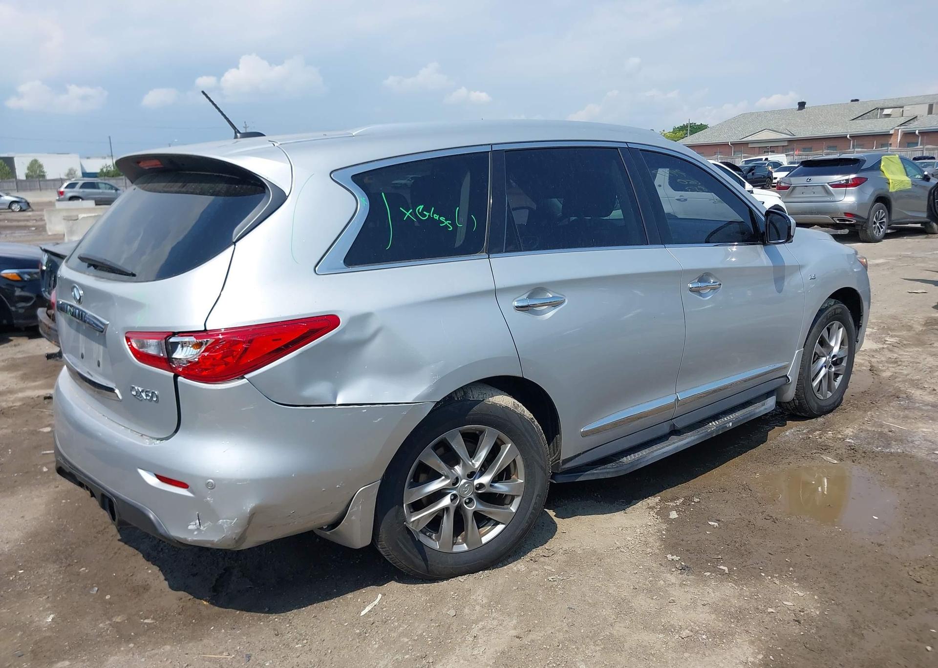 2015 INFINITI QX60
