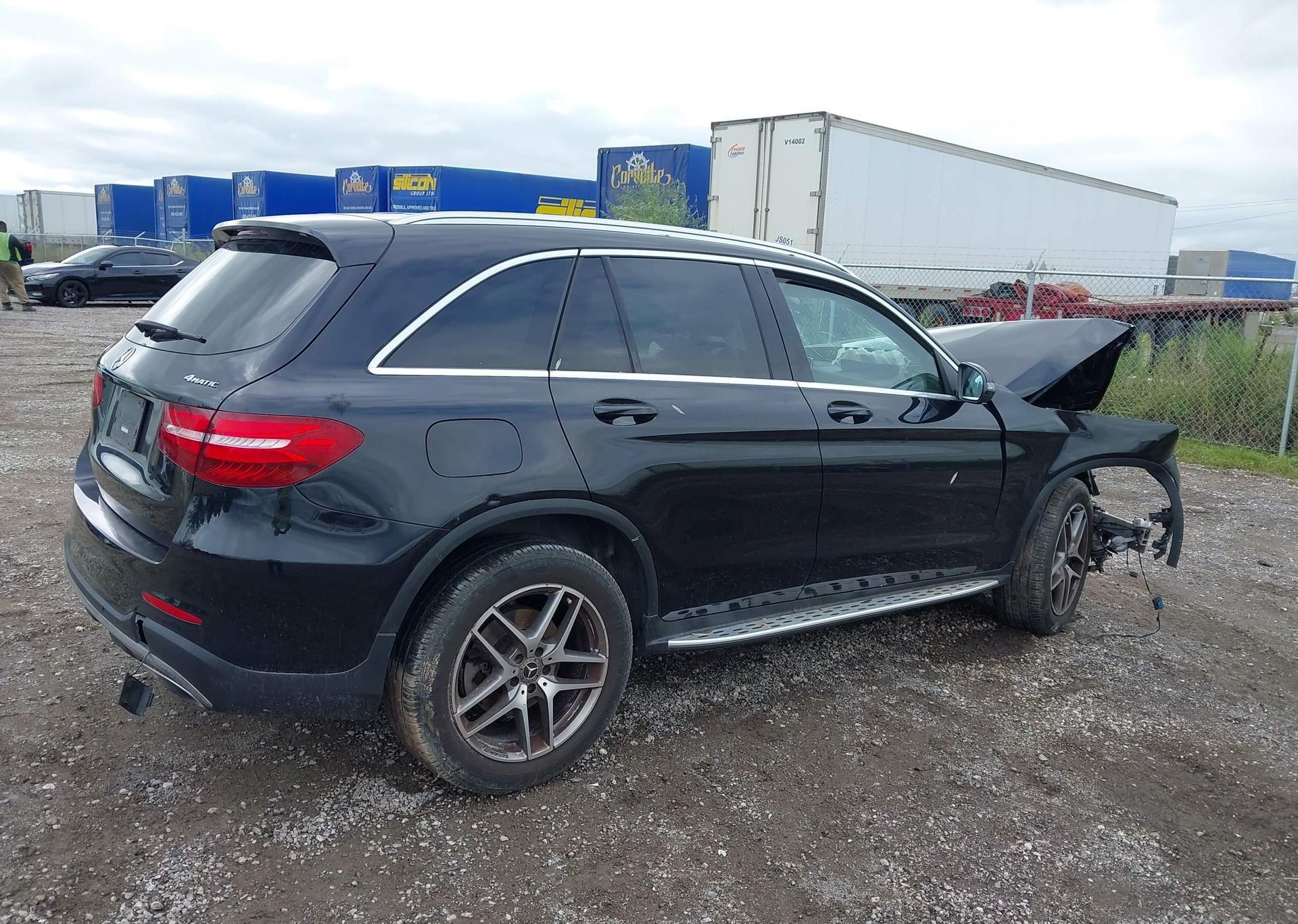 2017 MERCEDES-BENZ GLC 300 4MATIC