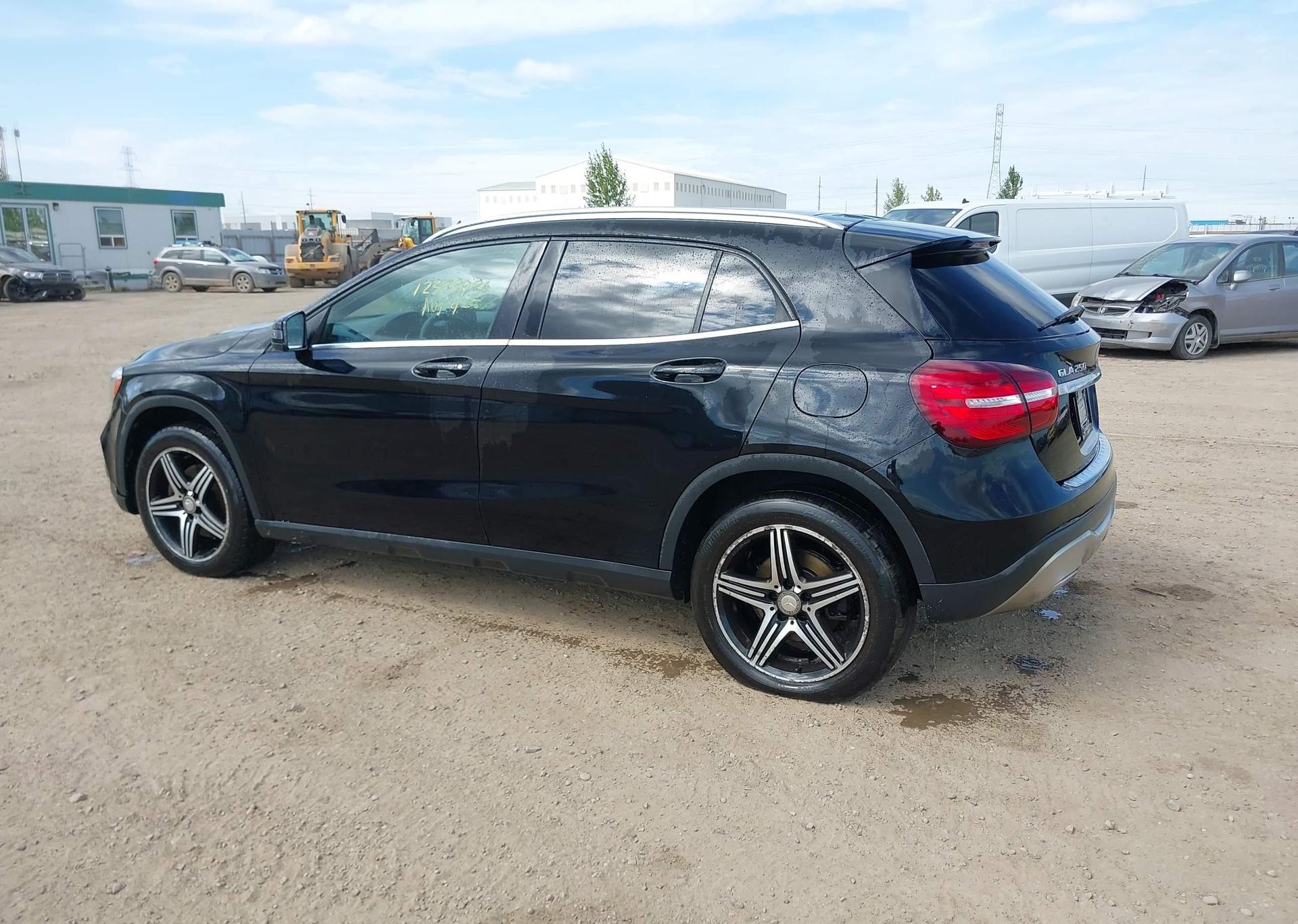 2019 MERCEDES-BENZ GLA 250 4MATIC