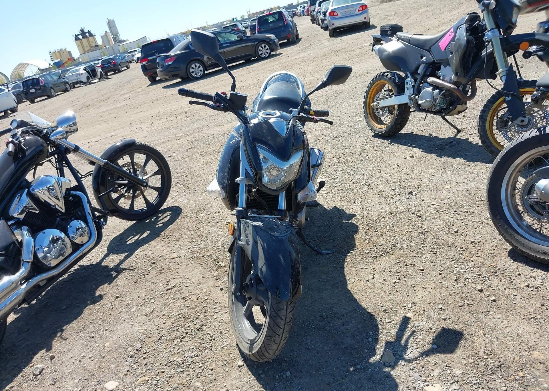 2015 SUZUKI GW250