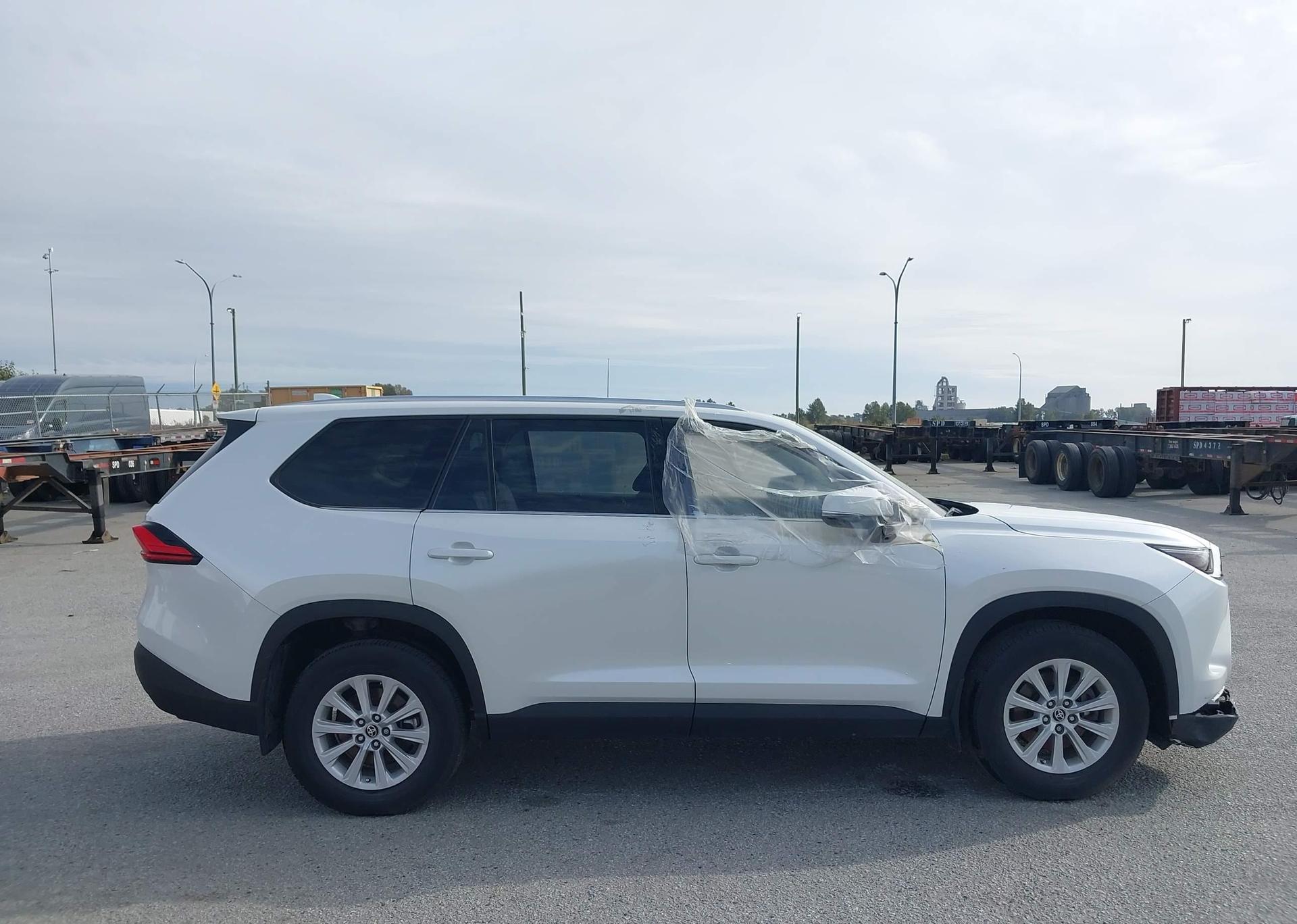 2024 TOYOTA GRAND HIGHLANDER XLE