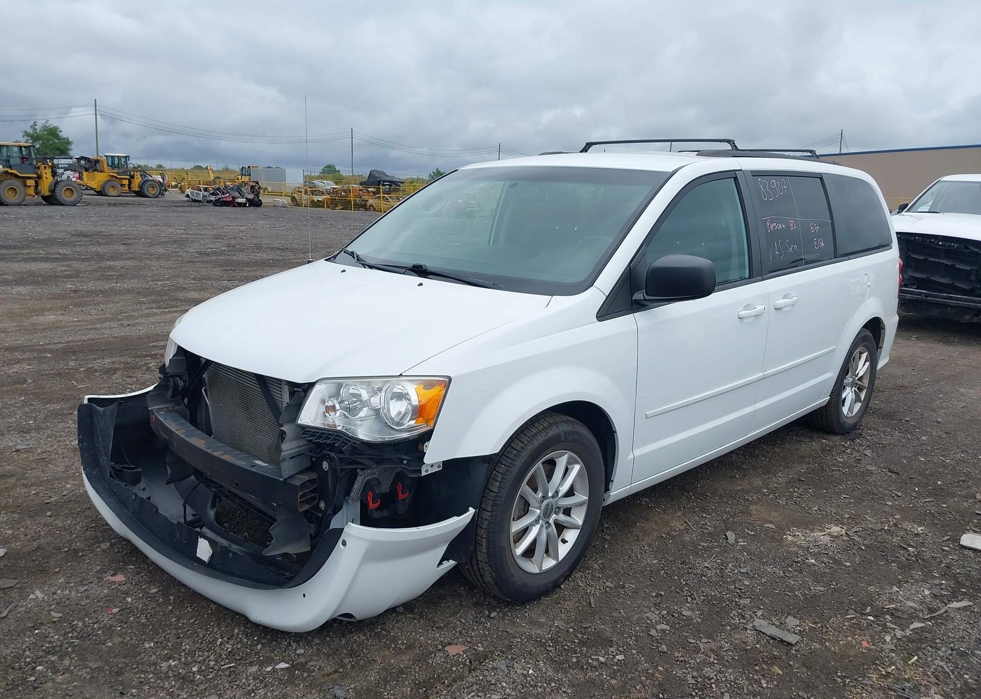 2014 DODGE GRAND CARAVAN SE