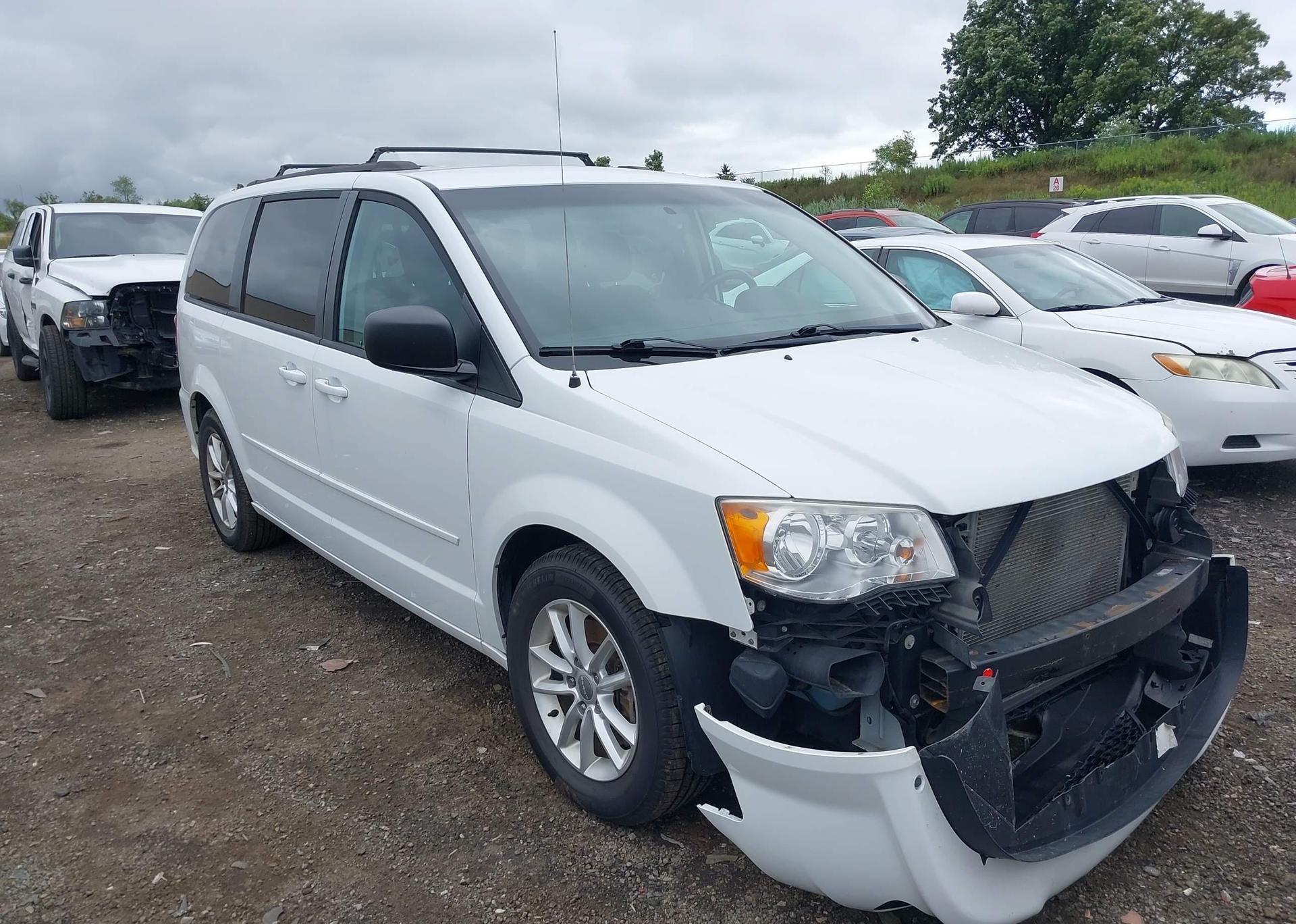2014 DODGE GRAND CARAVAN SE