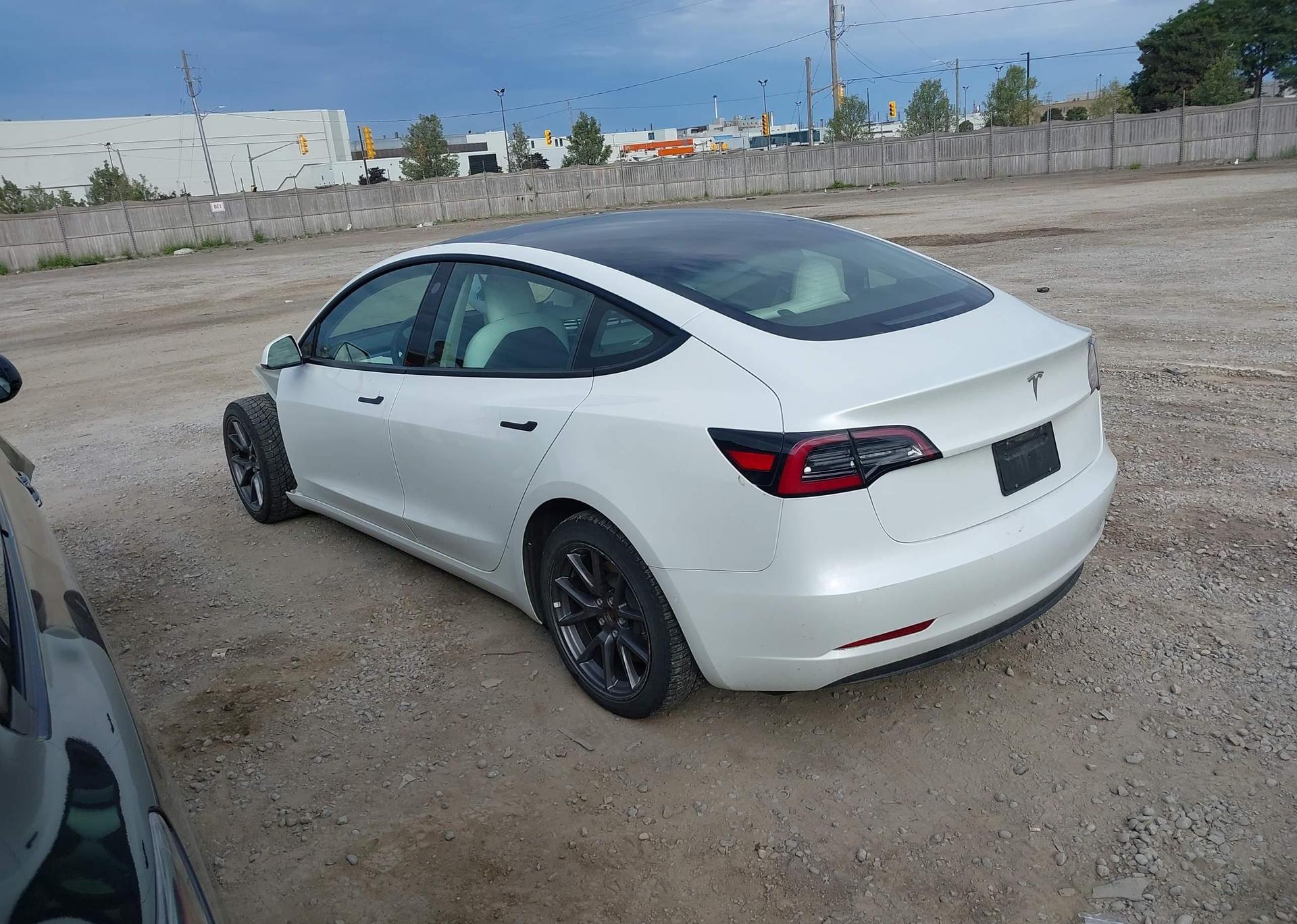 2022 TESLA MODEL 3 RWD