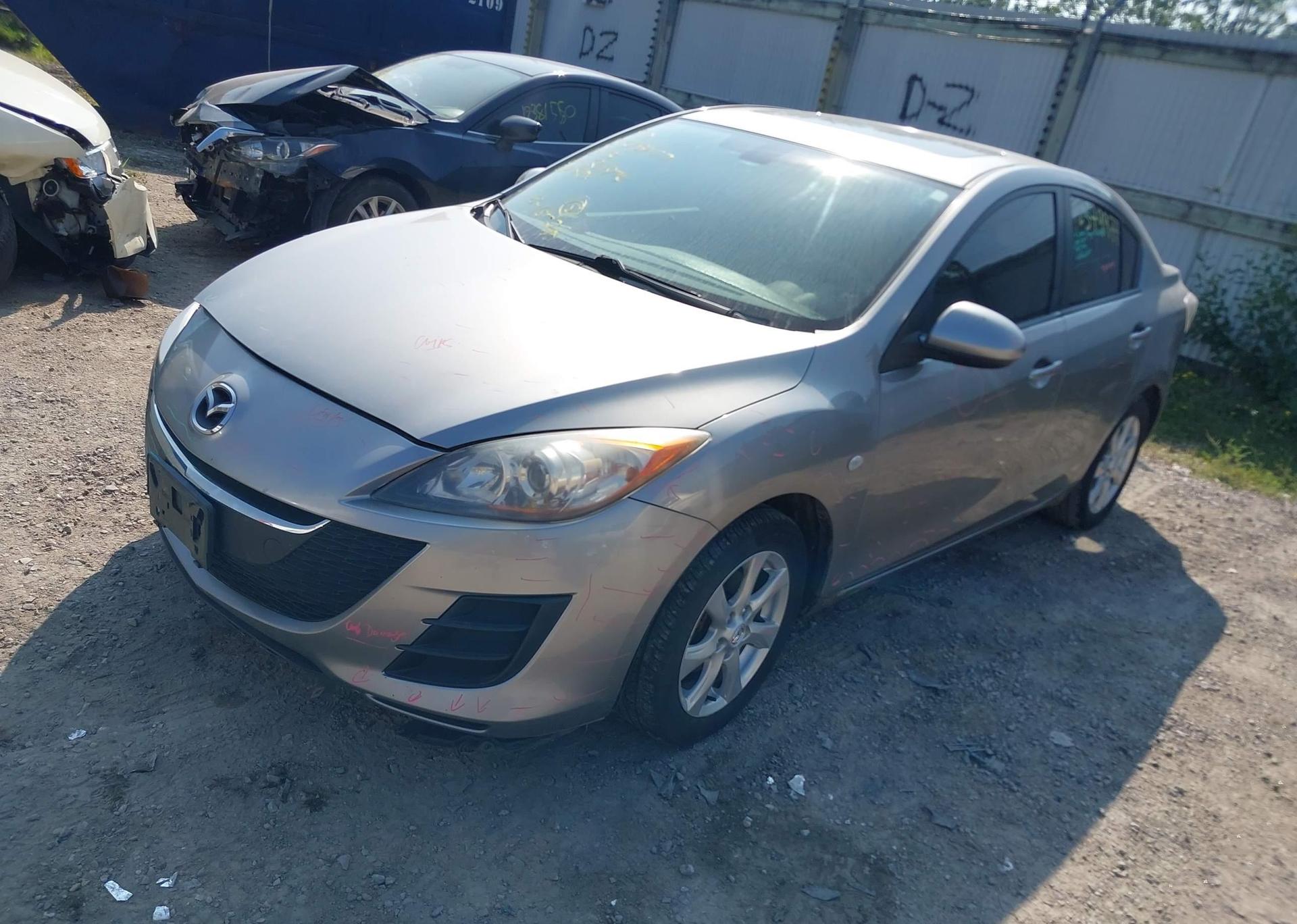 2010 MAZDA MAZDA3 GS