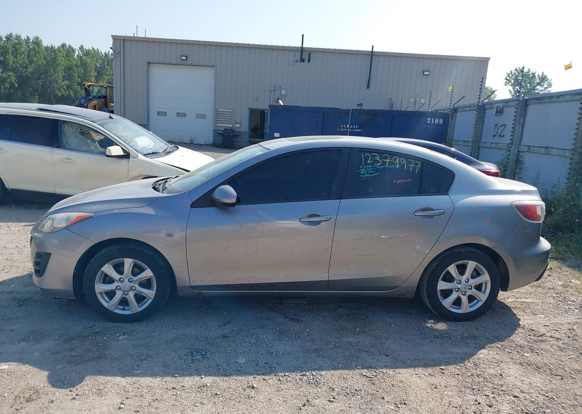 2010 MAZDA MAZDA3 GS