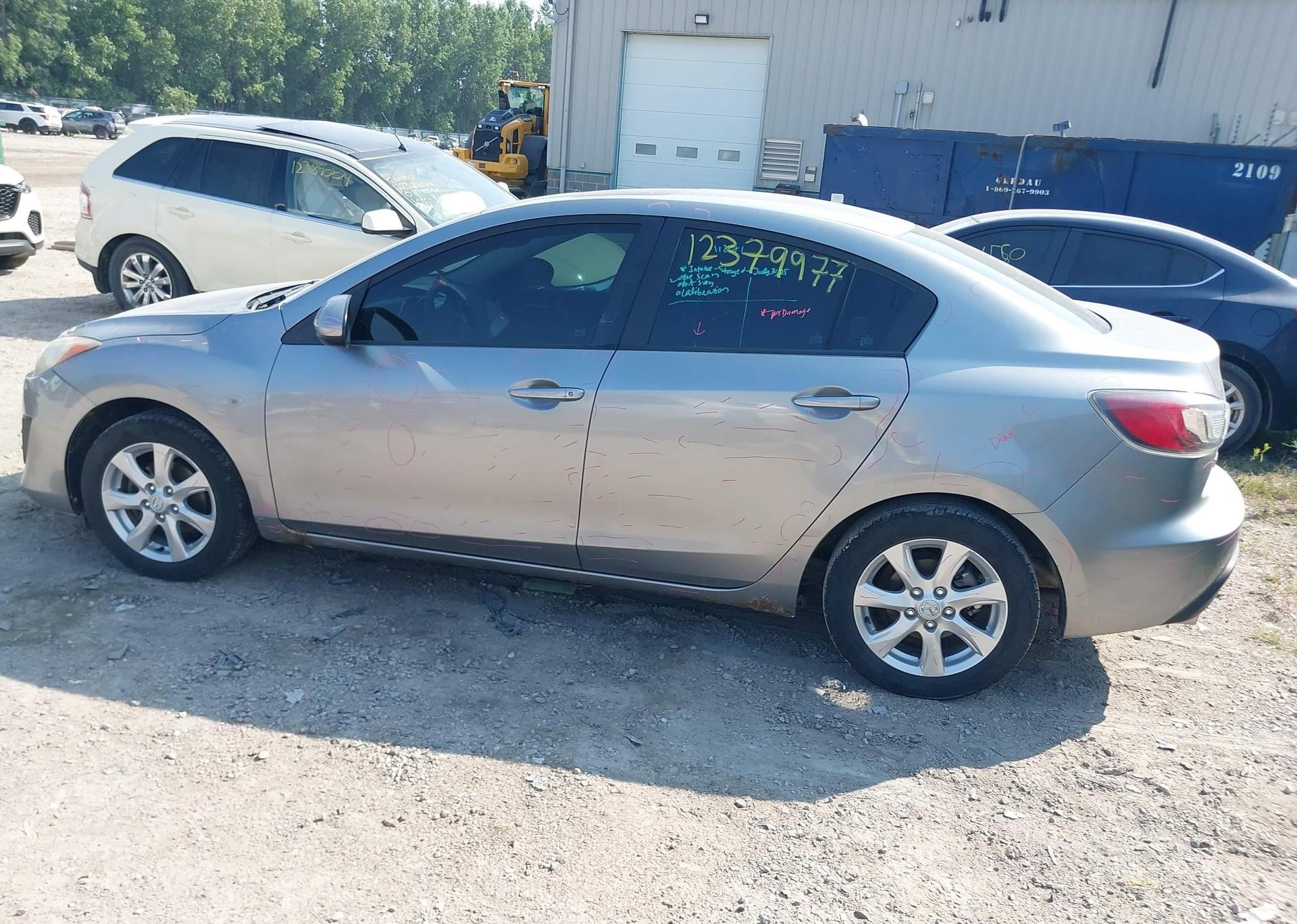 2010 MAZDA MAZDA3 GS