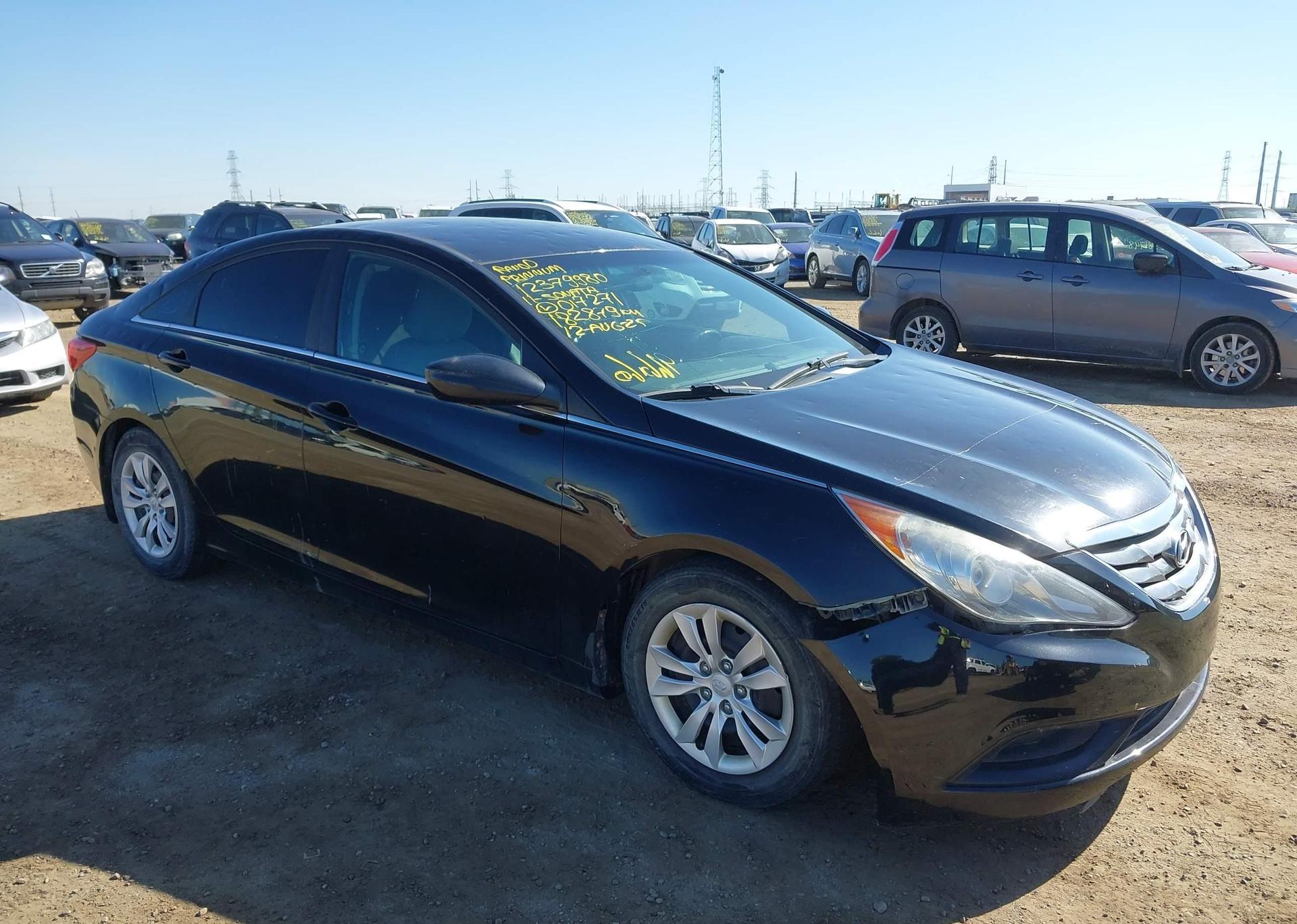 2011 HYUNDAI SONATA GL