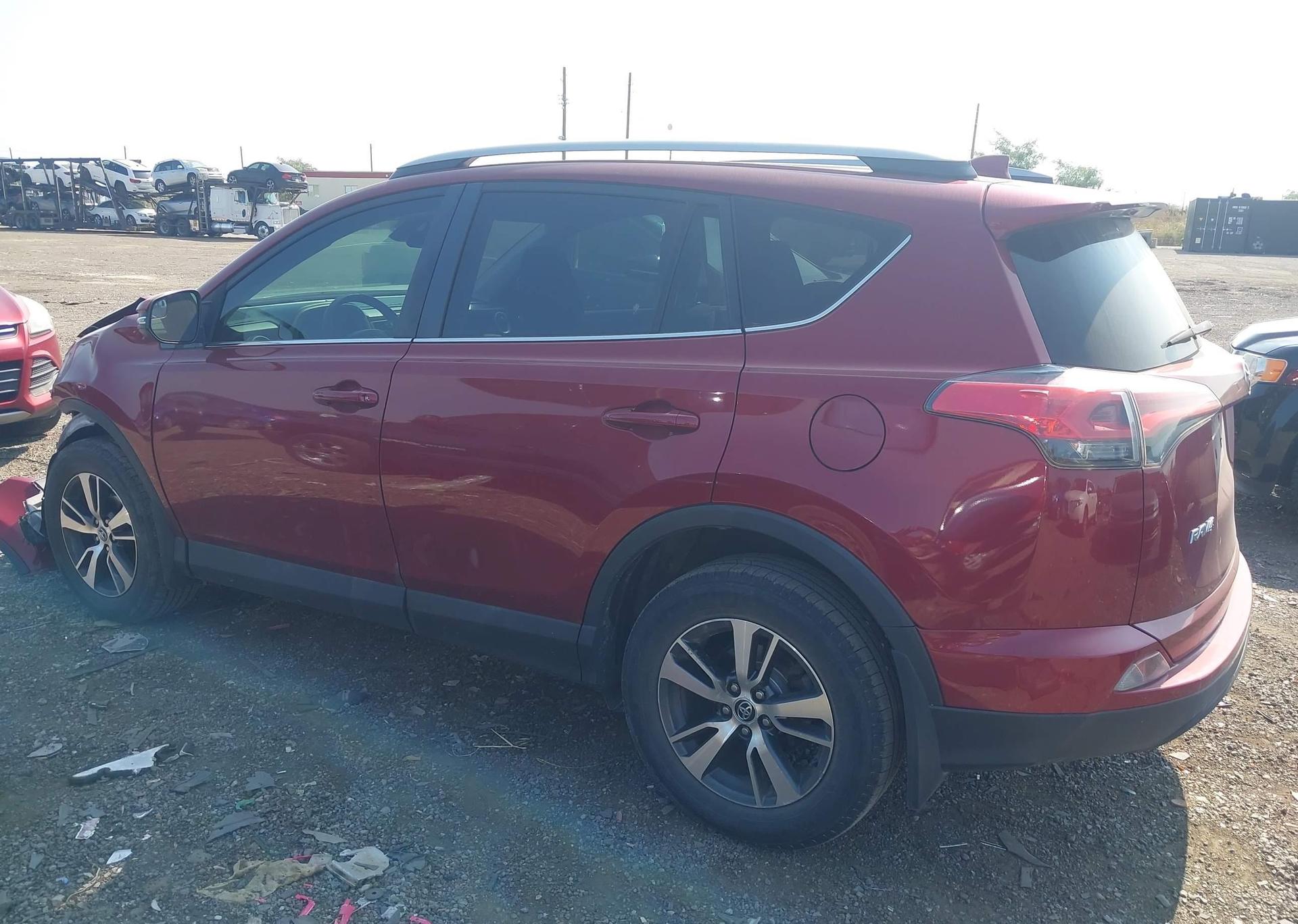 2018 TOYOTA RAV4 LE