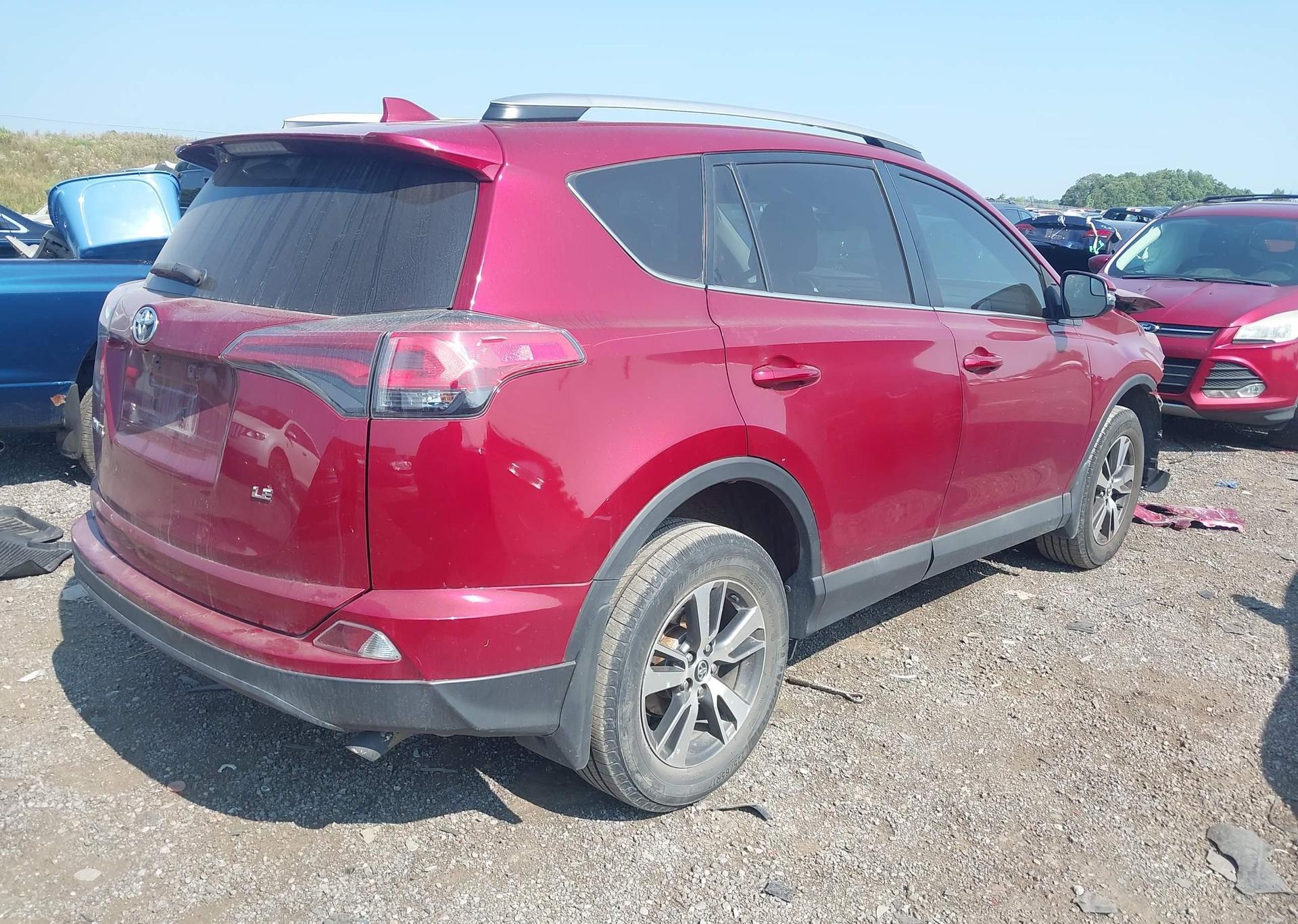 2018 TOYOTA RAV4 LE