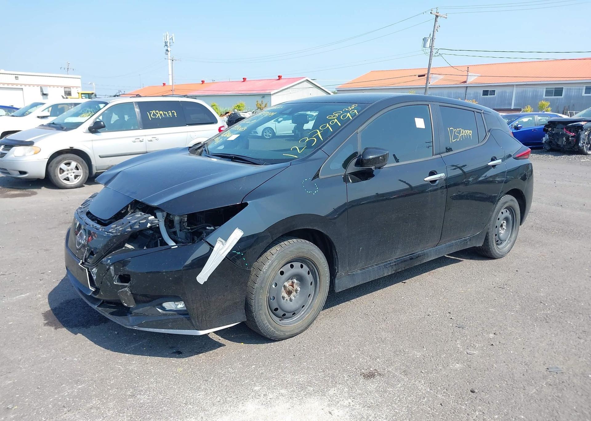 2024 NISSAN LEAF SV PLUS