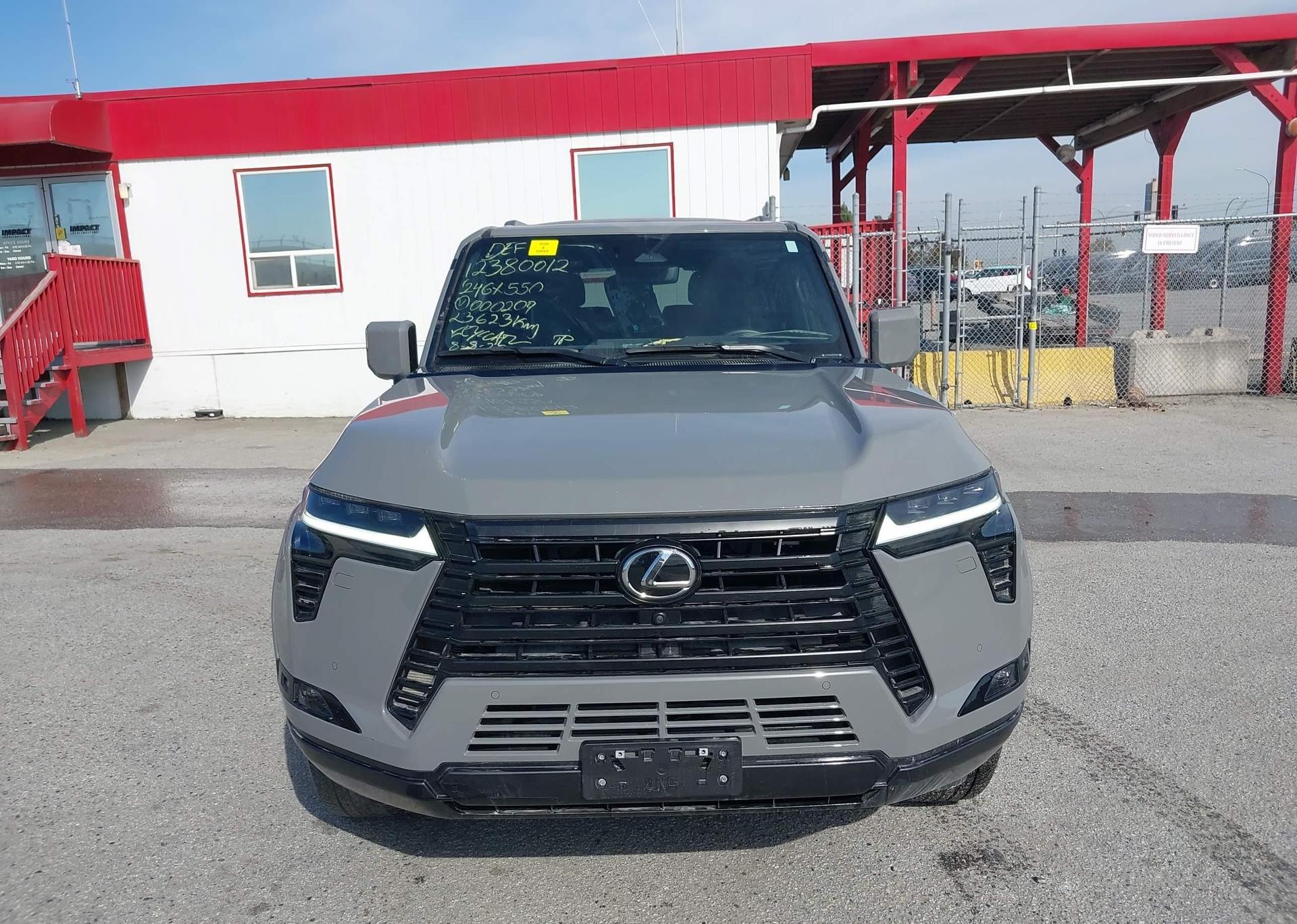2024 LEXUS GX 550
