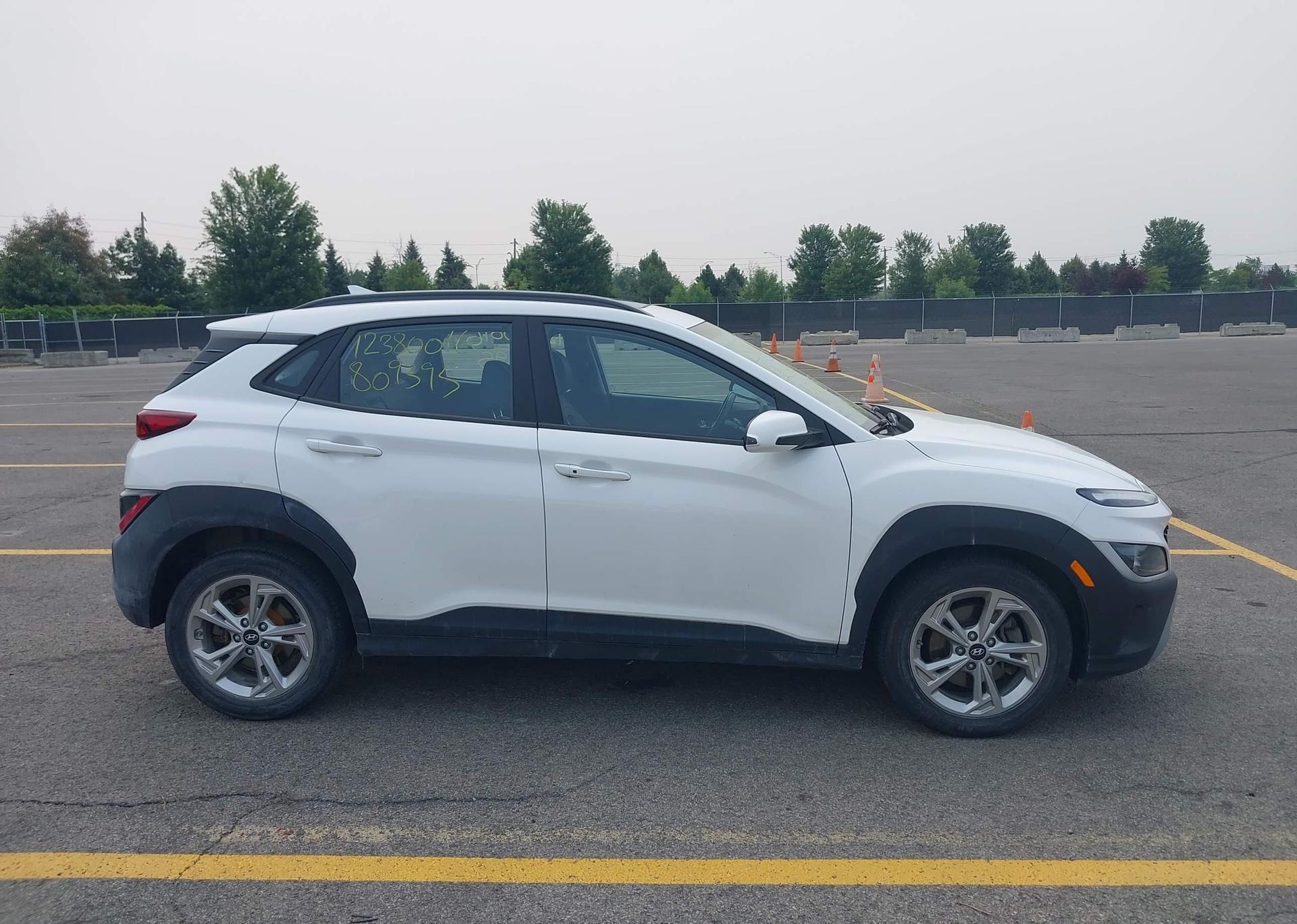 2022 HYUNDAI KONA SEL