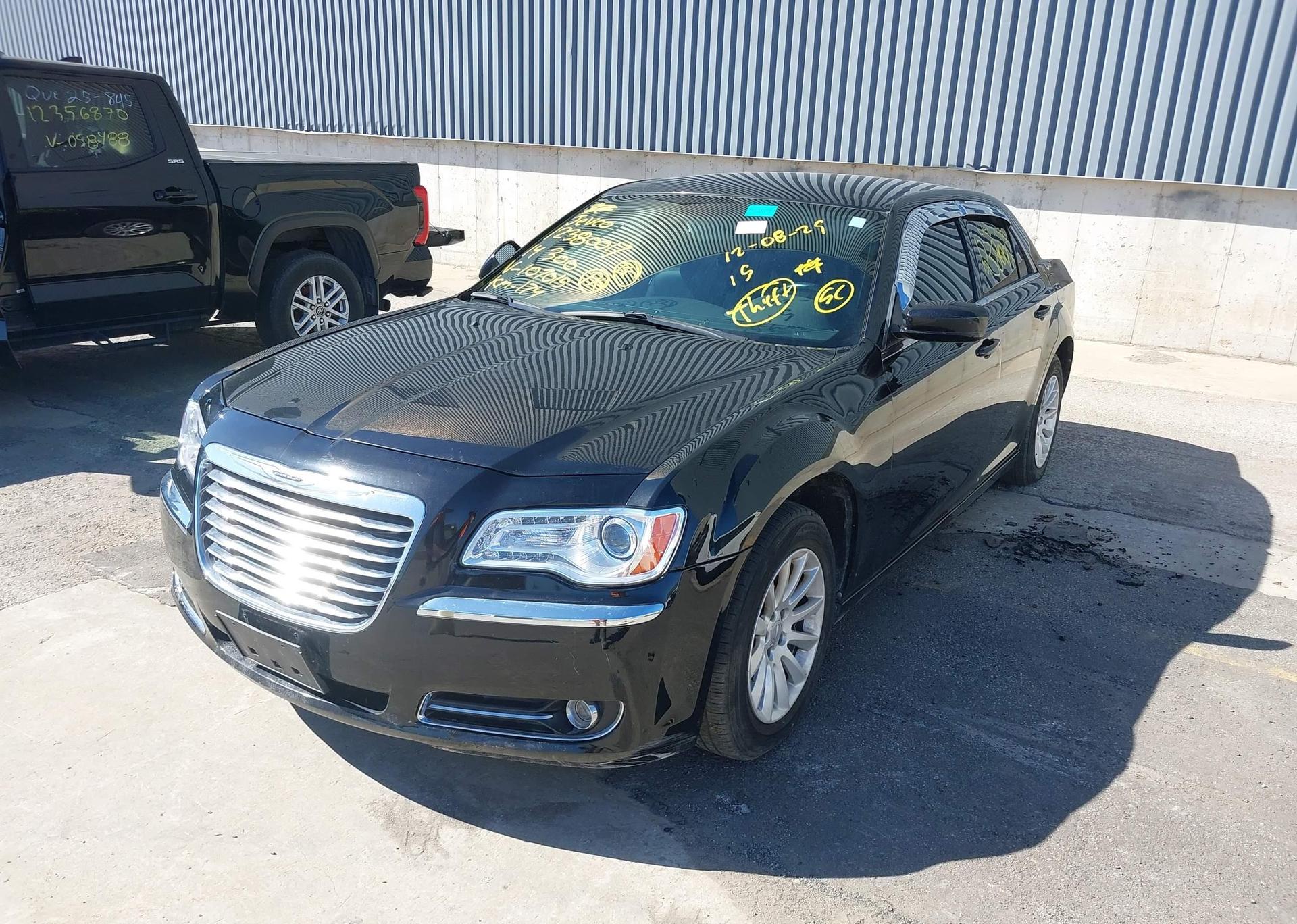 2014 CHRYSLER 300