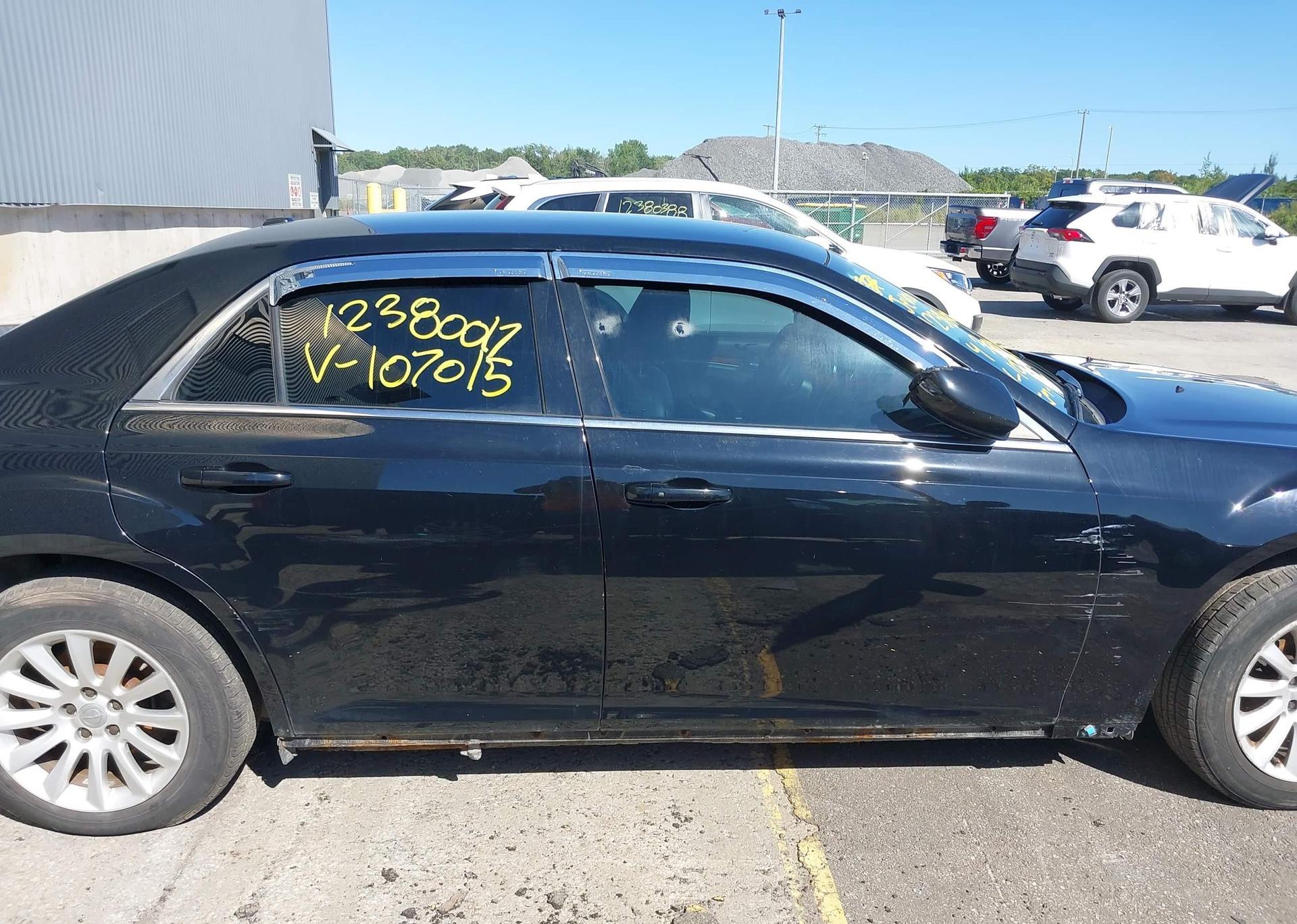 2014 CHRYSLER 300