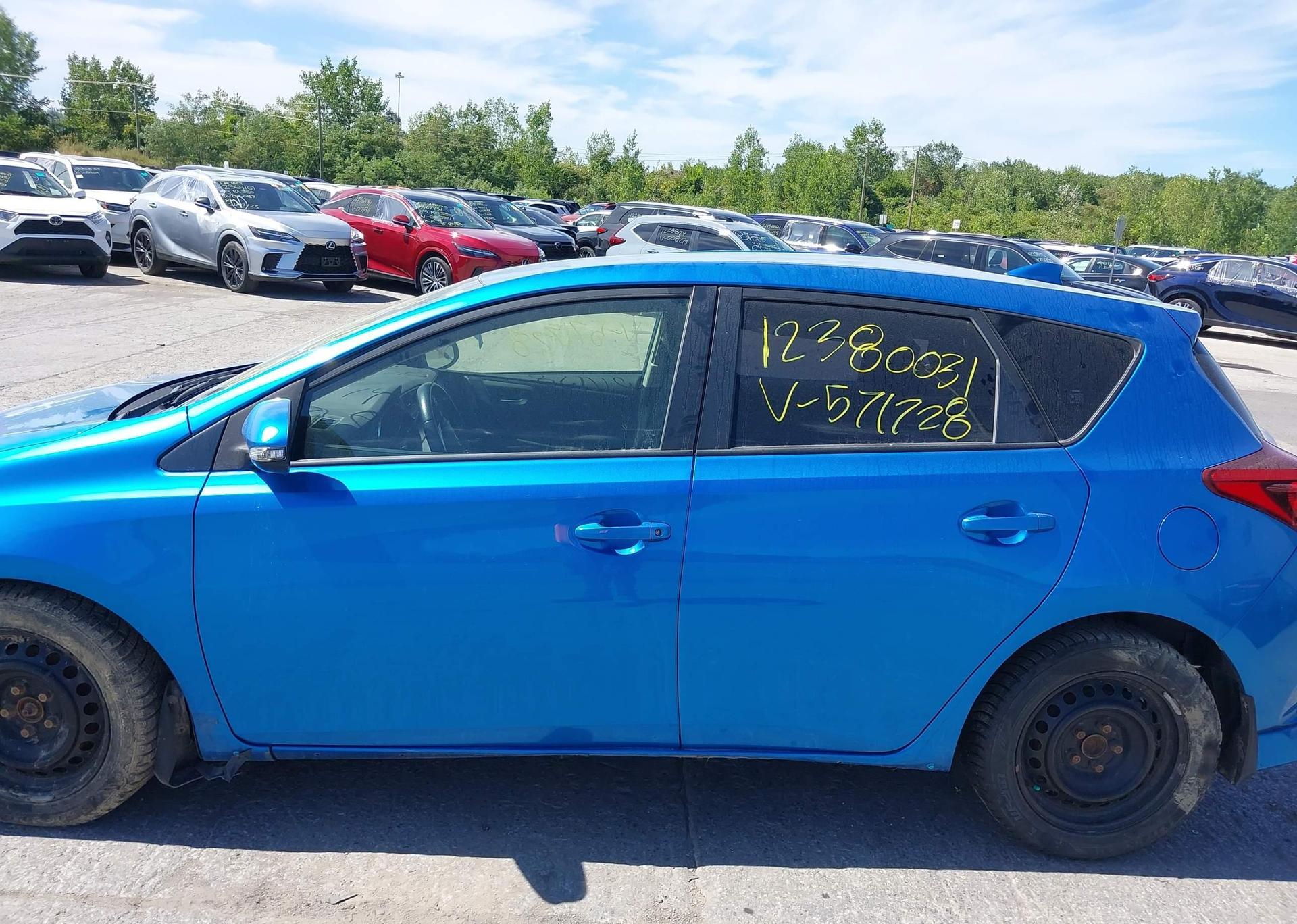 2018 TOYOTA COROLLA iM