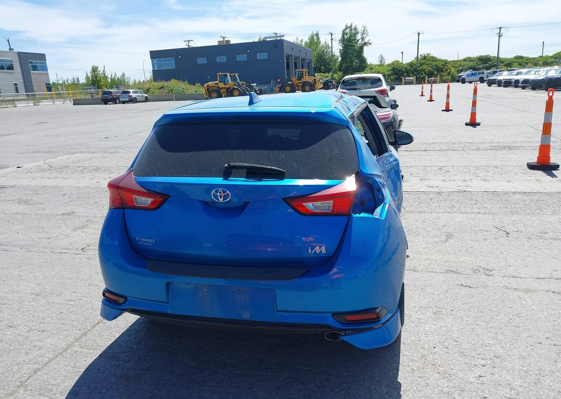 2018 TOYOTA COROLLA iM