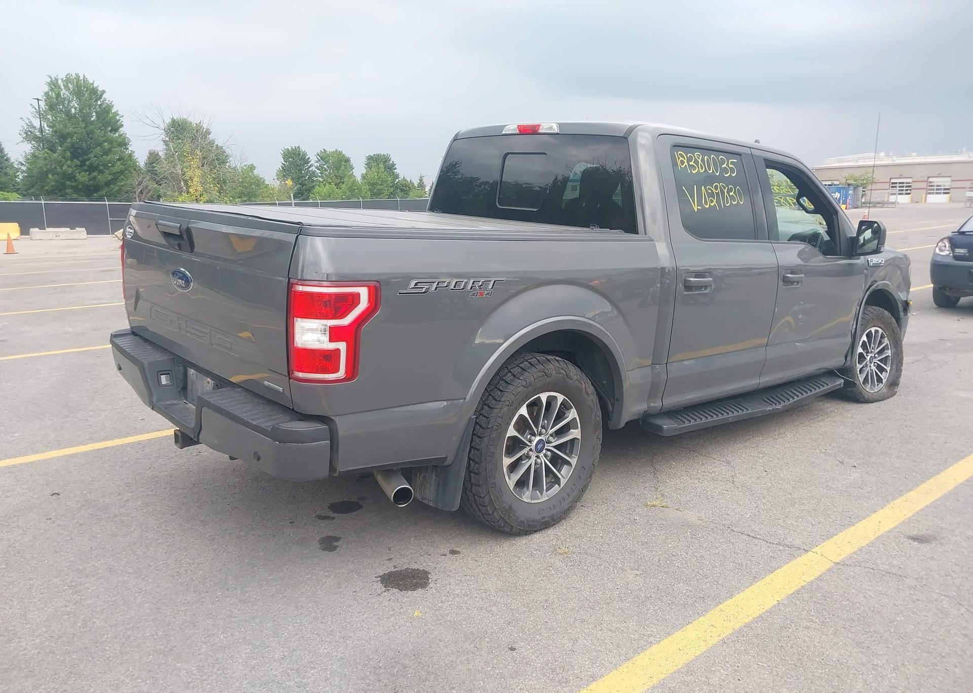 2018 FORD F-150 XLT