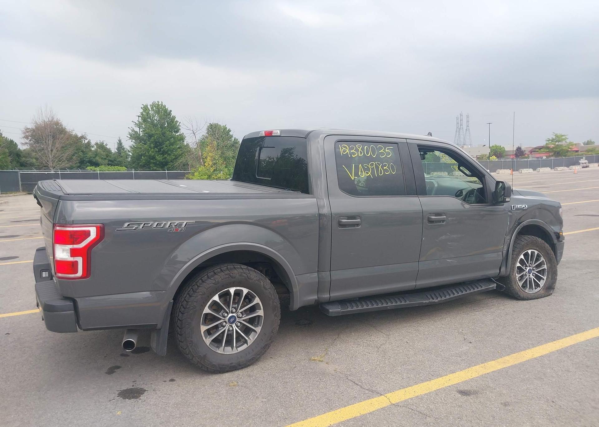 2018 FORD F-150 XLT
