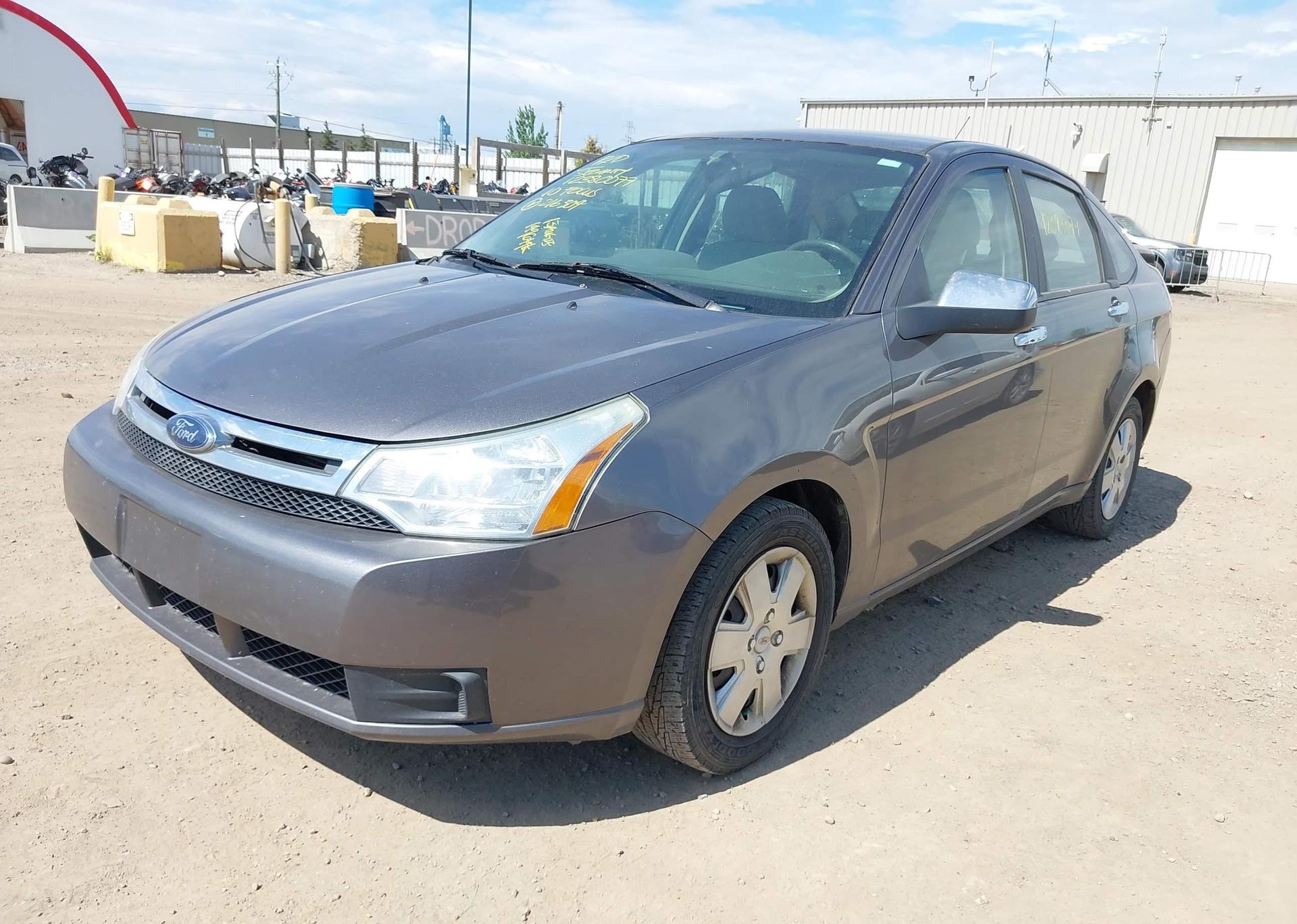 2010 FORD FOCUS SE