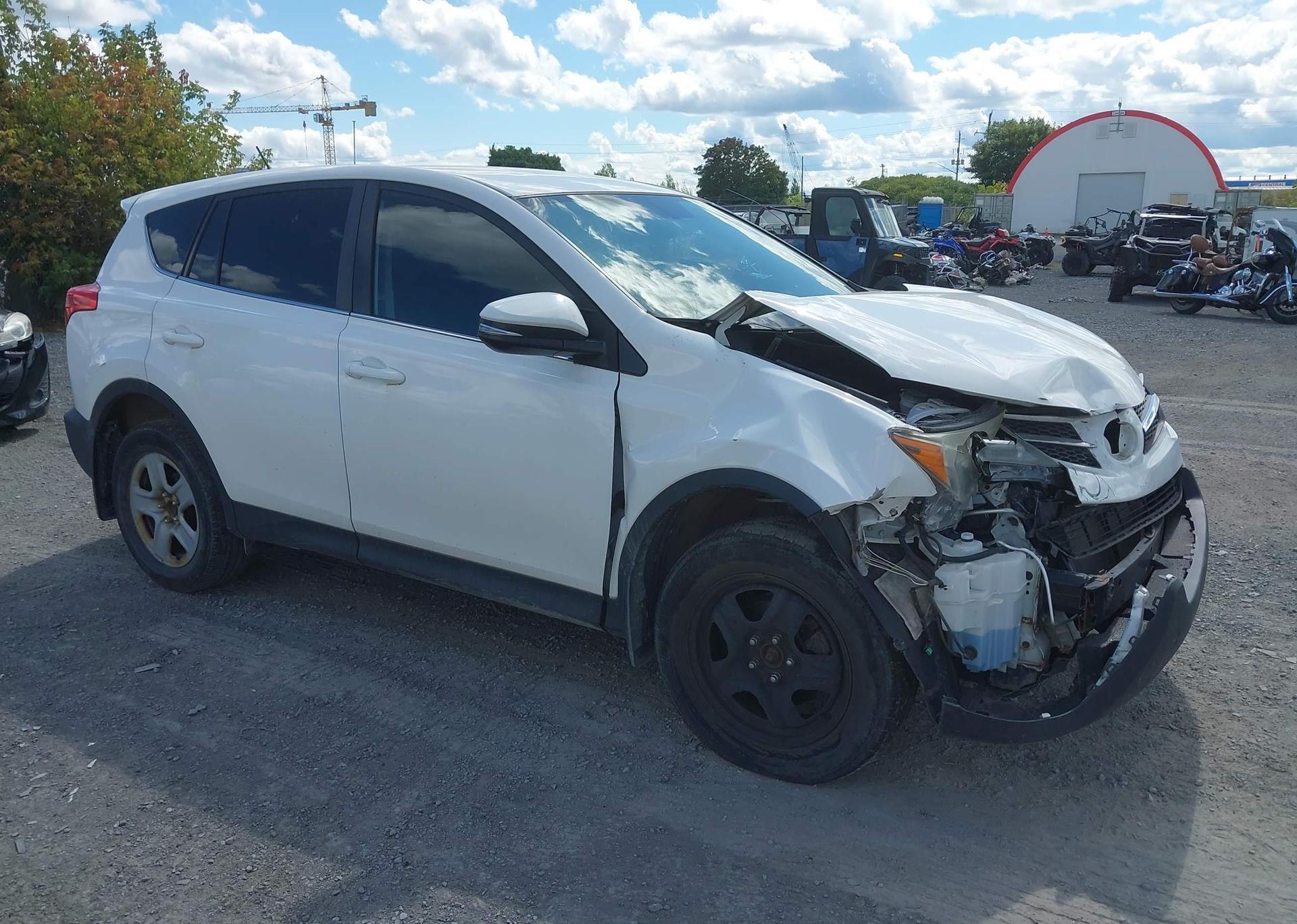 2015 TOYOTA RAV4 LE