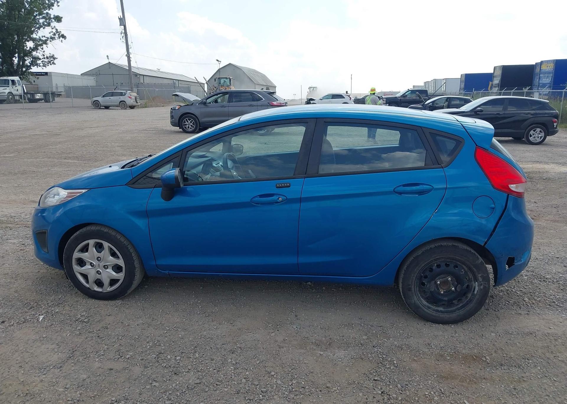 2012 FORD FIESTA SE