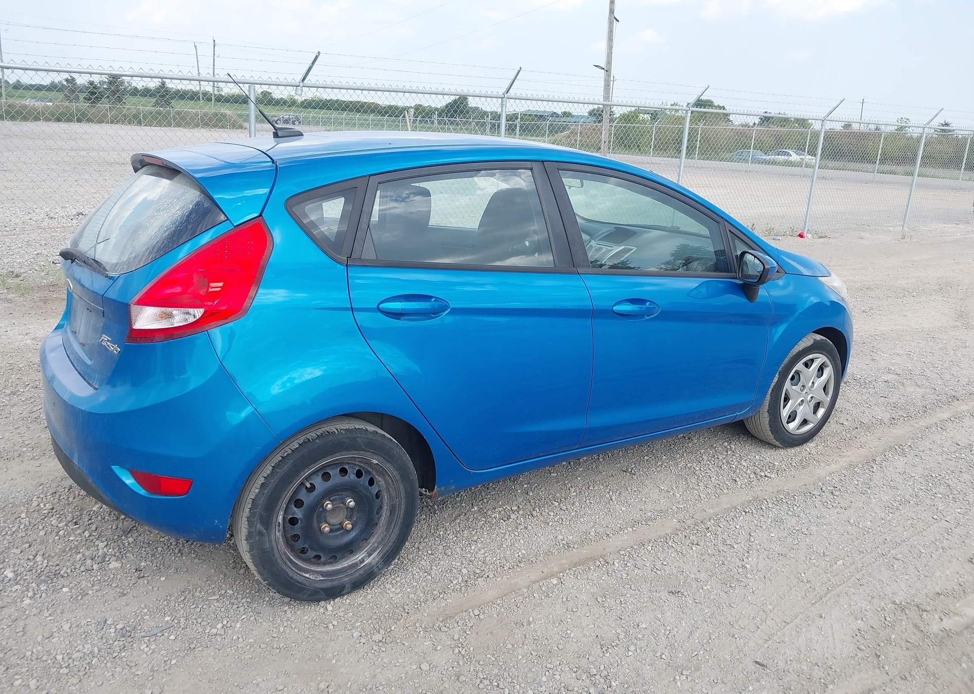 2012 FORD FIESTA SE