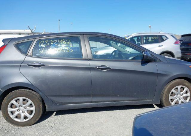 2012 HYUNDAI ACCENT GL