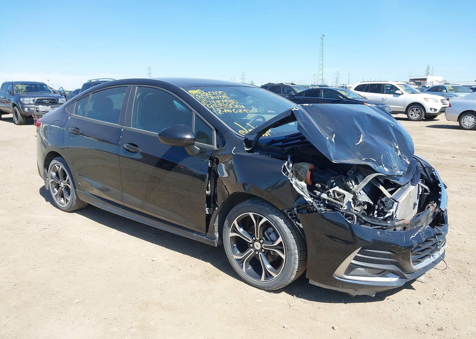 2019 CHEVROLET CRUZE LT