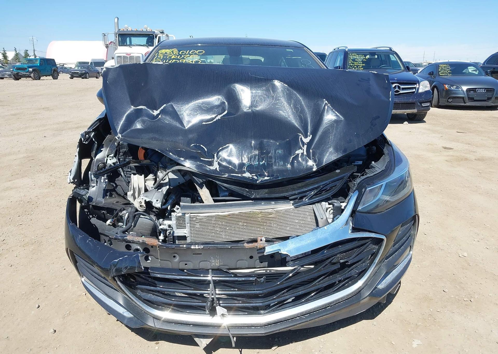 2019 CHEVROLET CRUZE LT