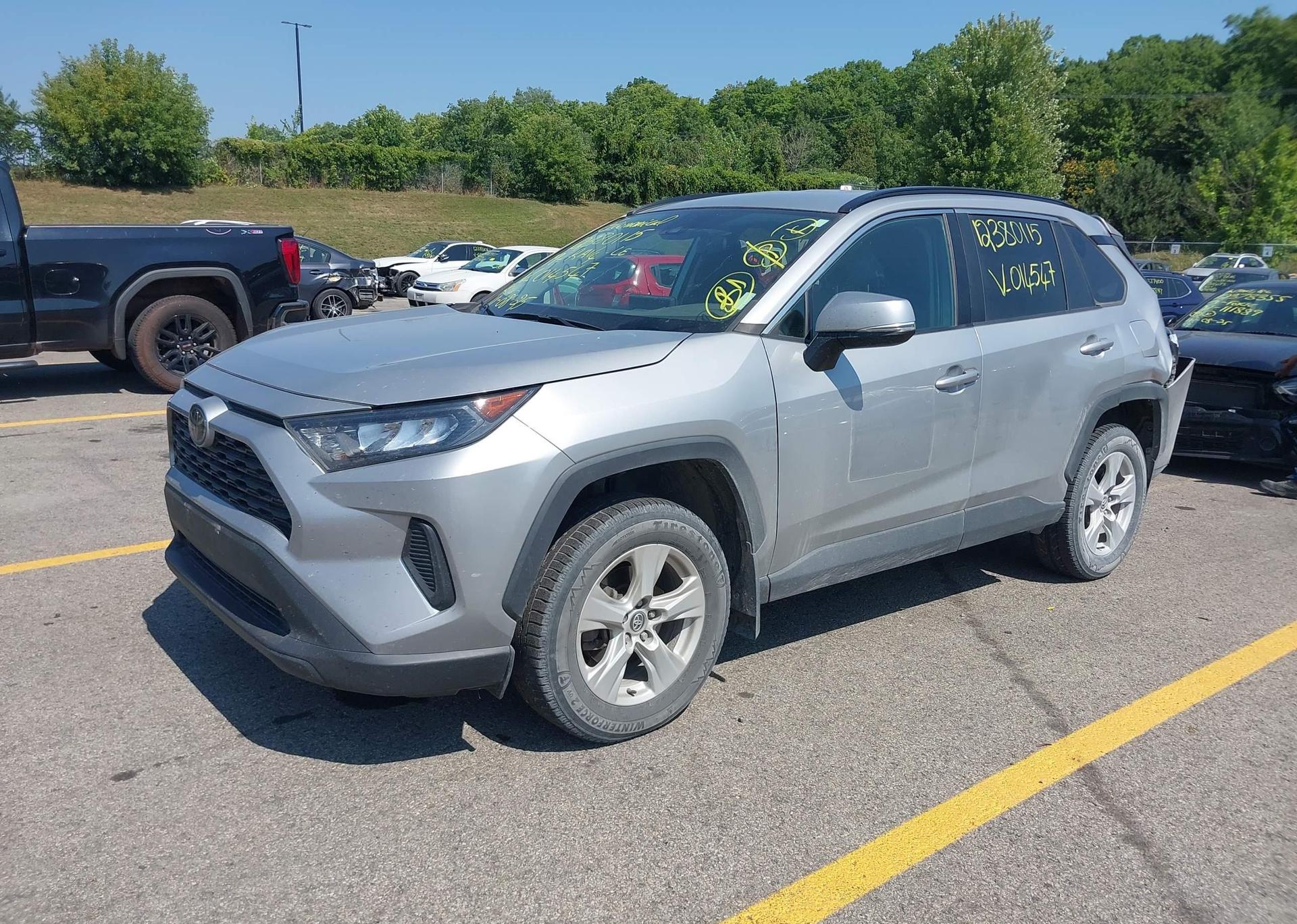2019 TOYOTA RAV4 LE