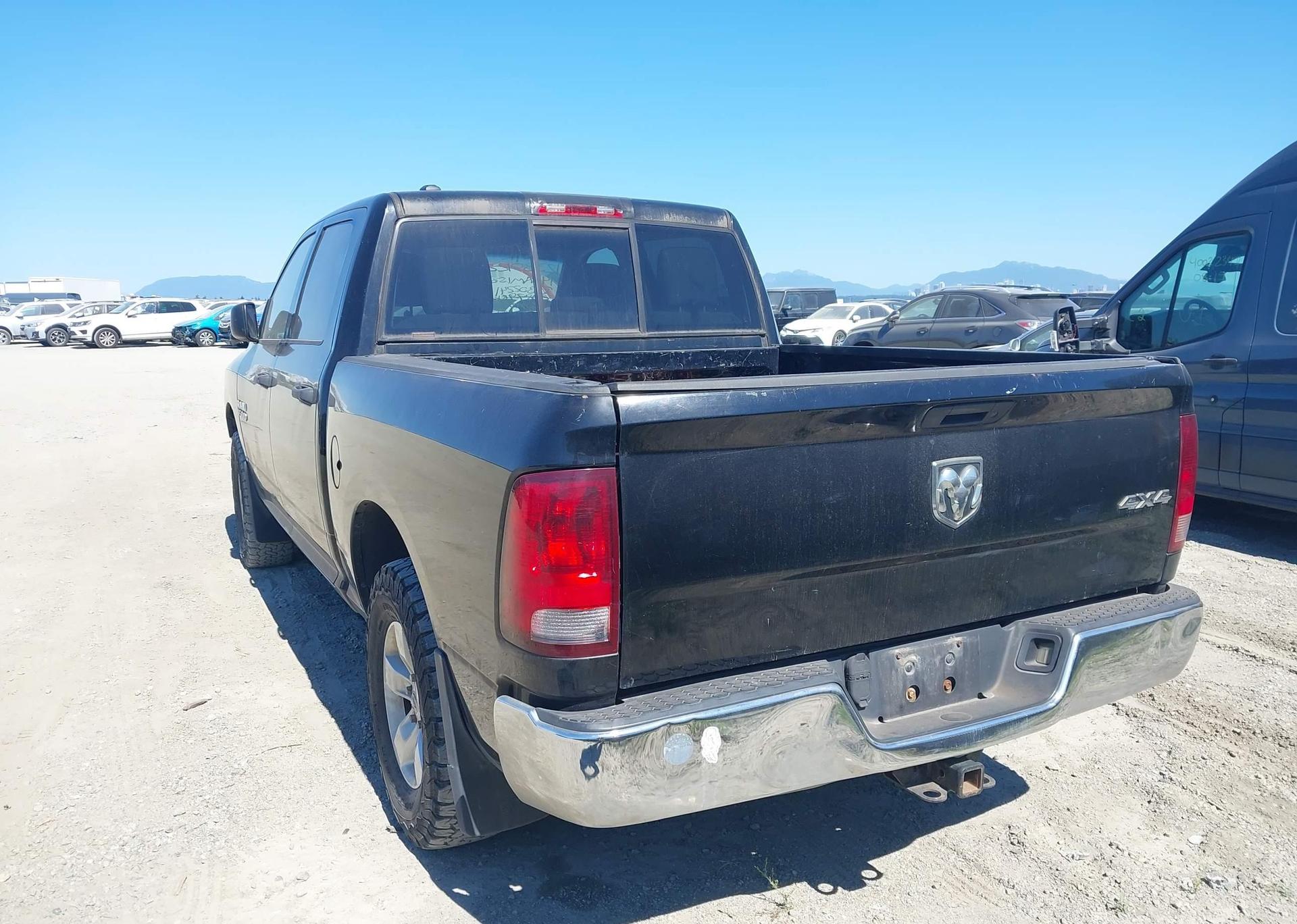 2014 RAM 1500 ST