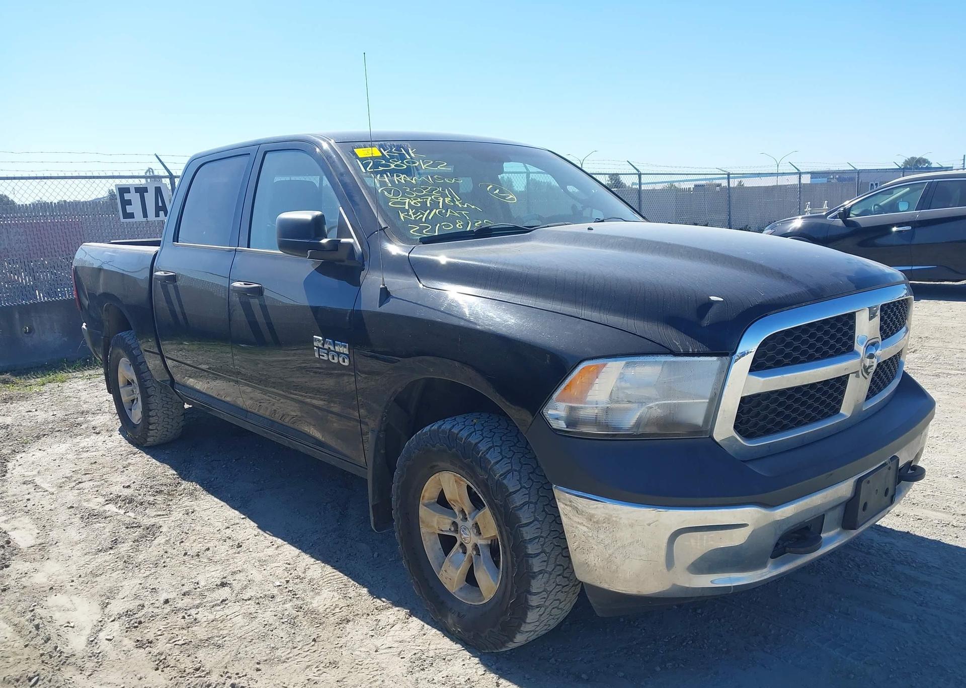 2014 RAM 1500 ST