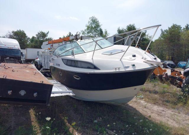 2009 BAYLINER boat