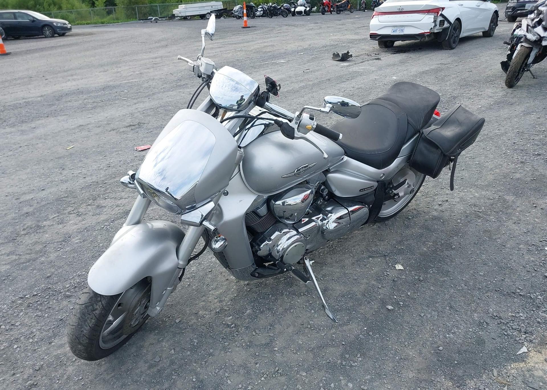 2006 SUZUKI M109R